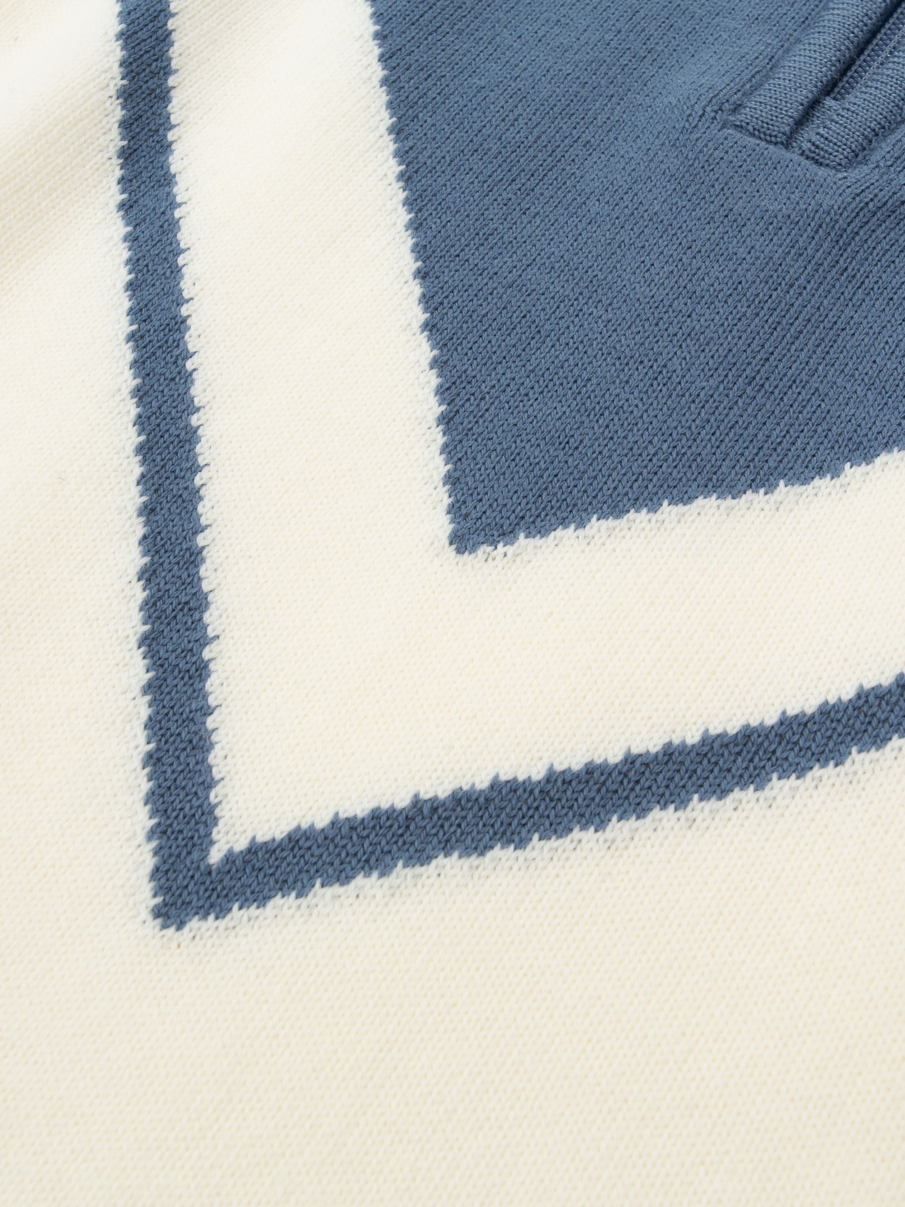 Juvass Merino Strikkegenser Snow White