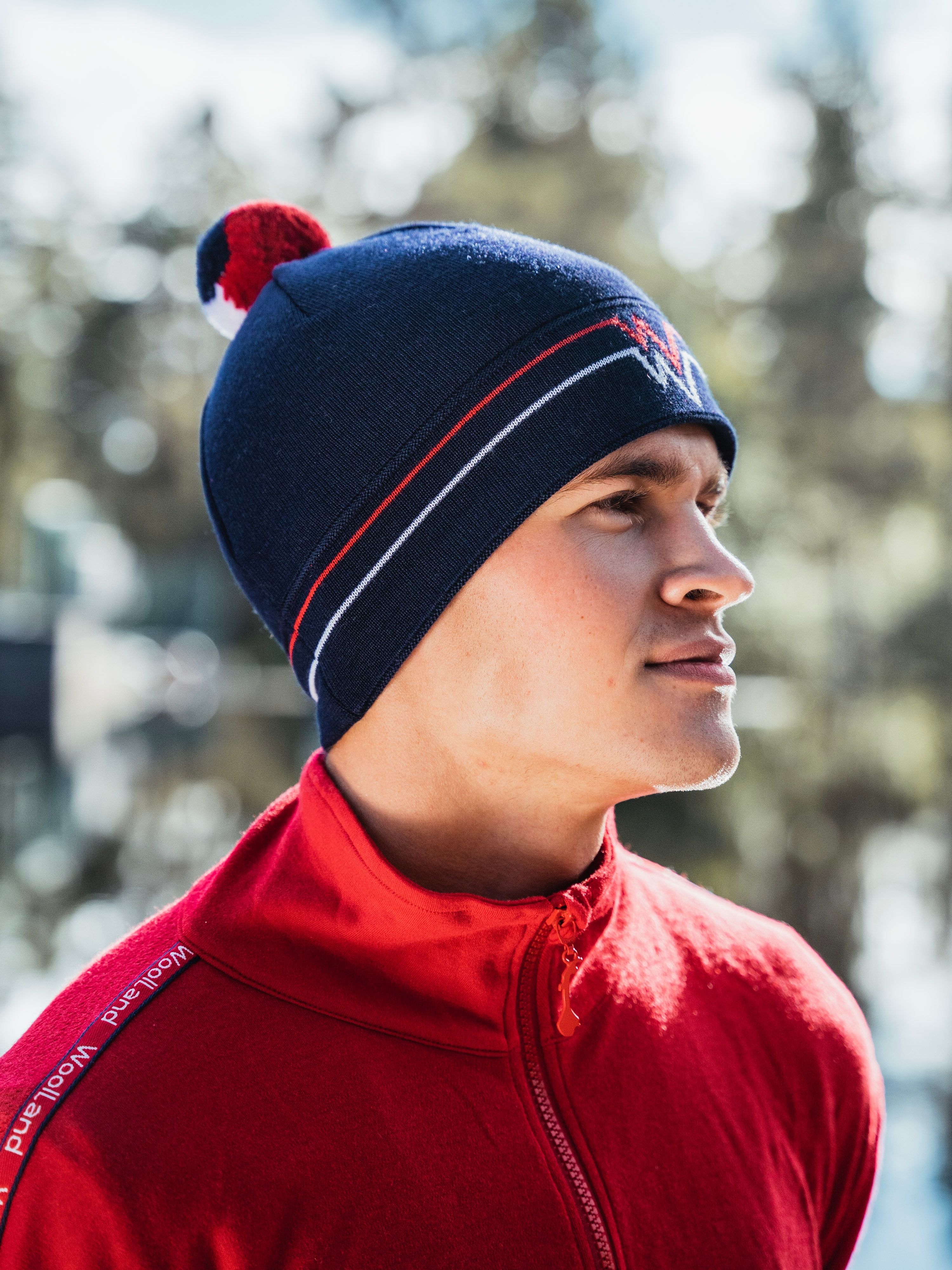 Juvass strikket ull-lue Blue Ink