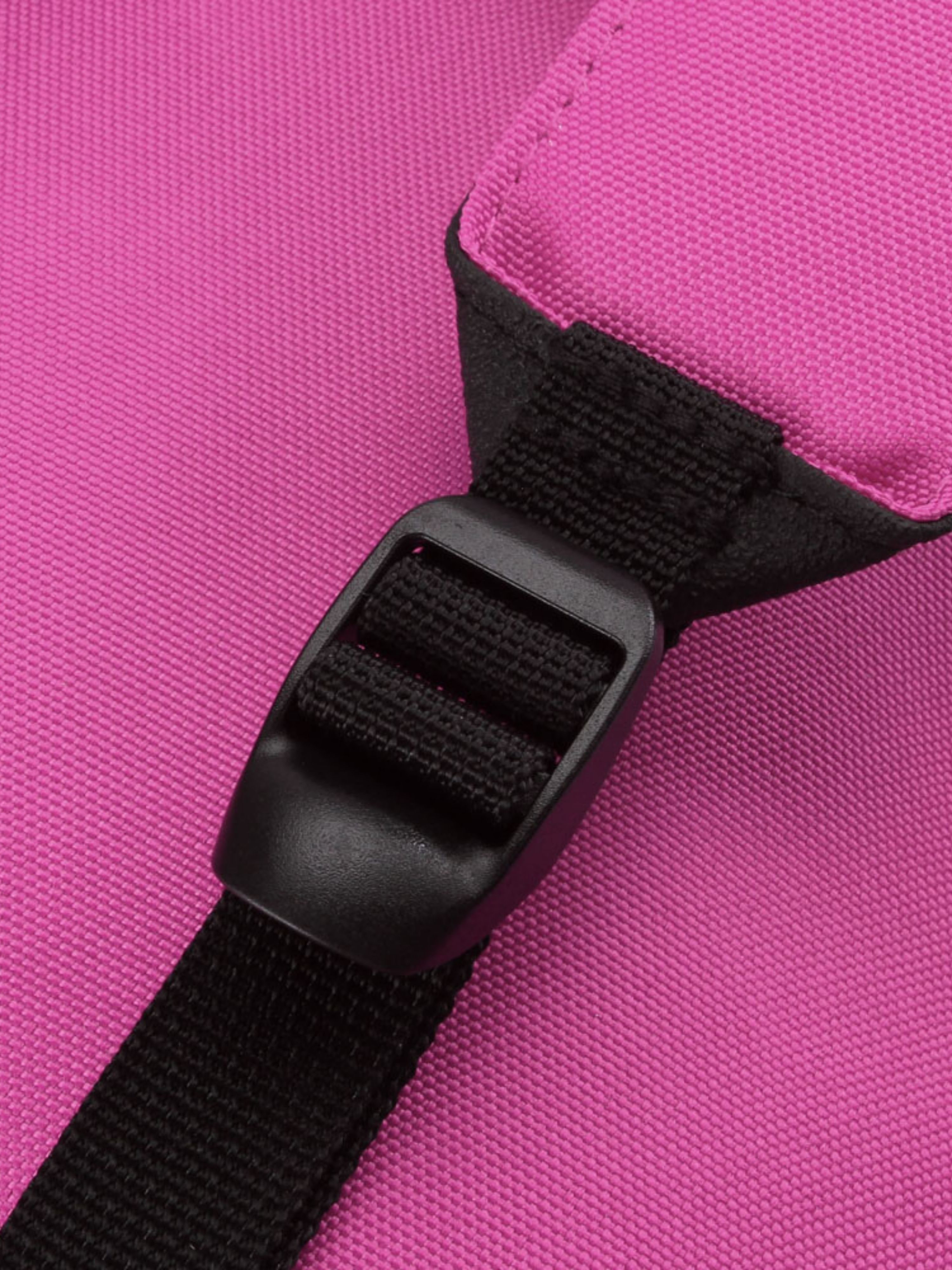 Nibba ryggsekk med patcher Pink Crush