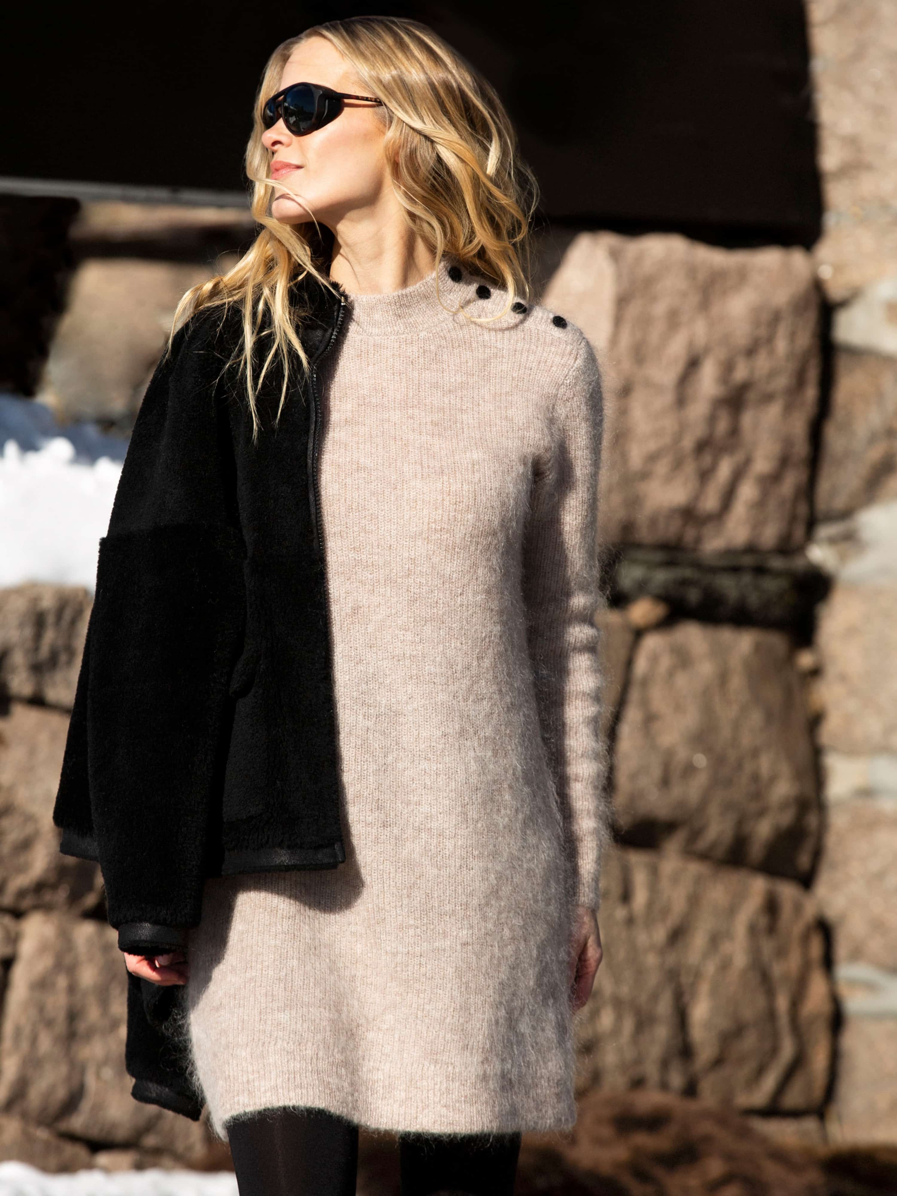 Kalvehøgde Strikket Ullkjole Mushroom