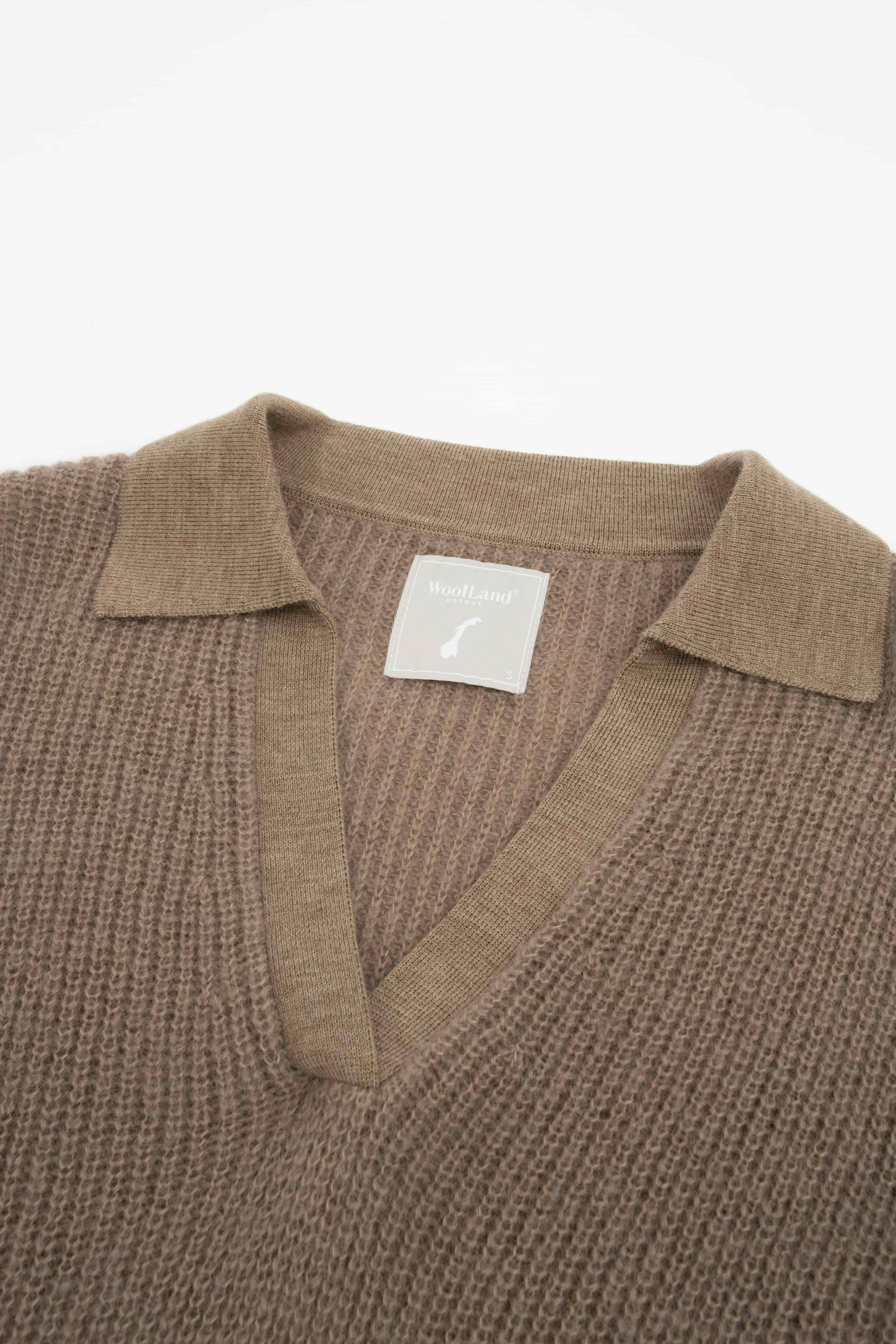 Krosshø Strikket Ullgenser Nougat