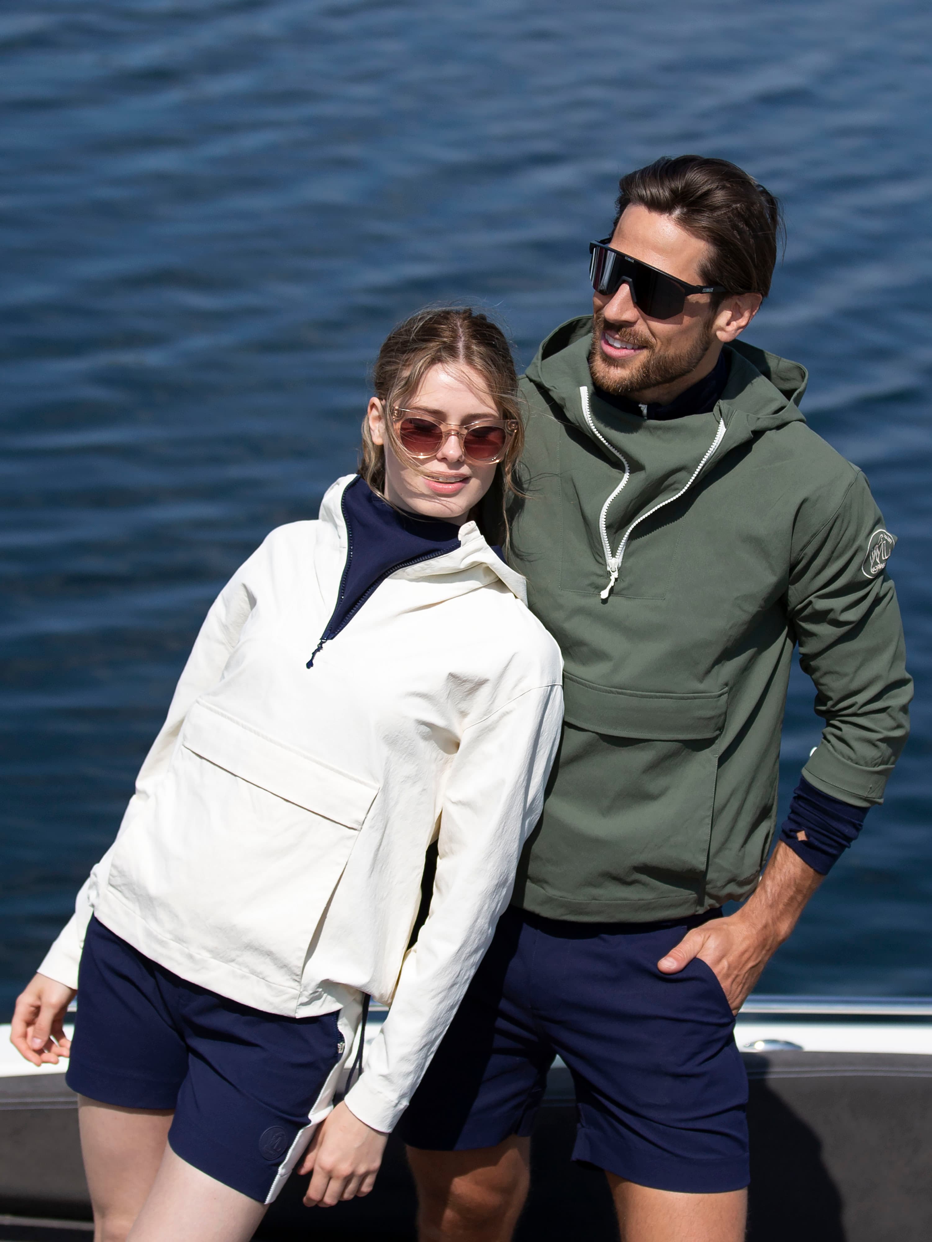 Romsdalseggen Anorakk  Snow White