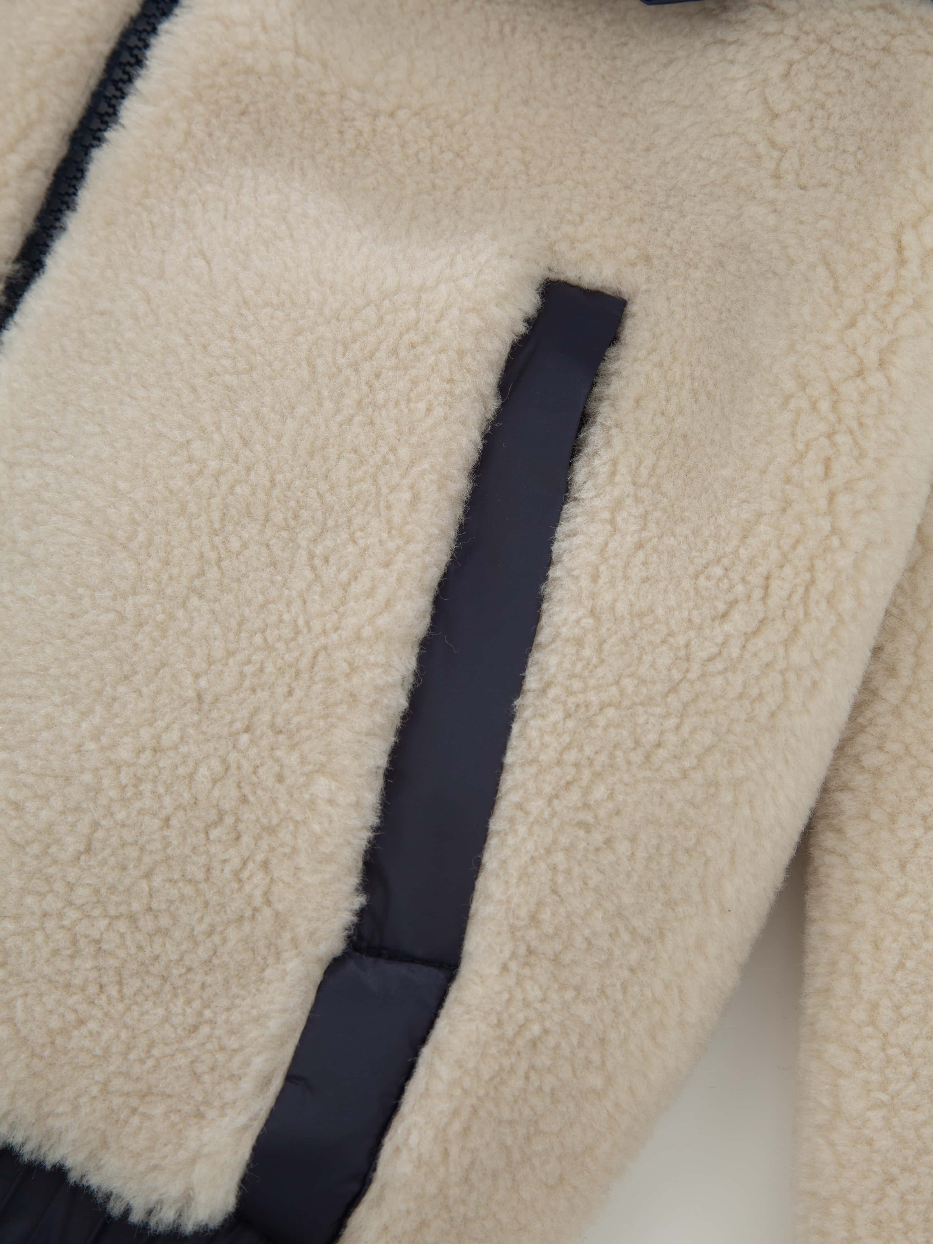 Stryn Fleece Jakke Beige