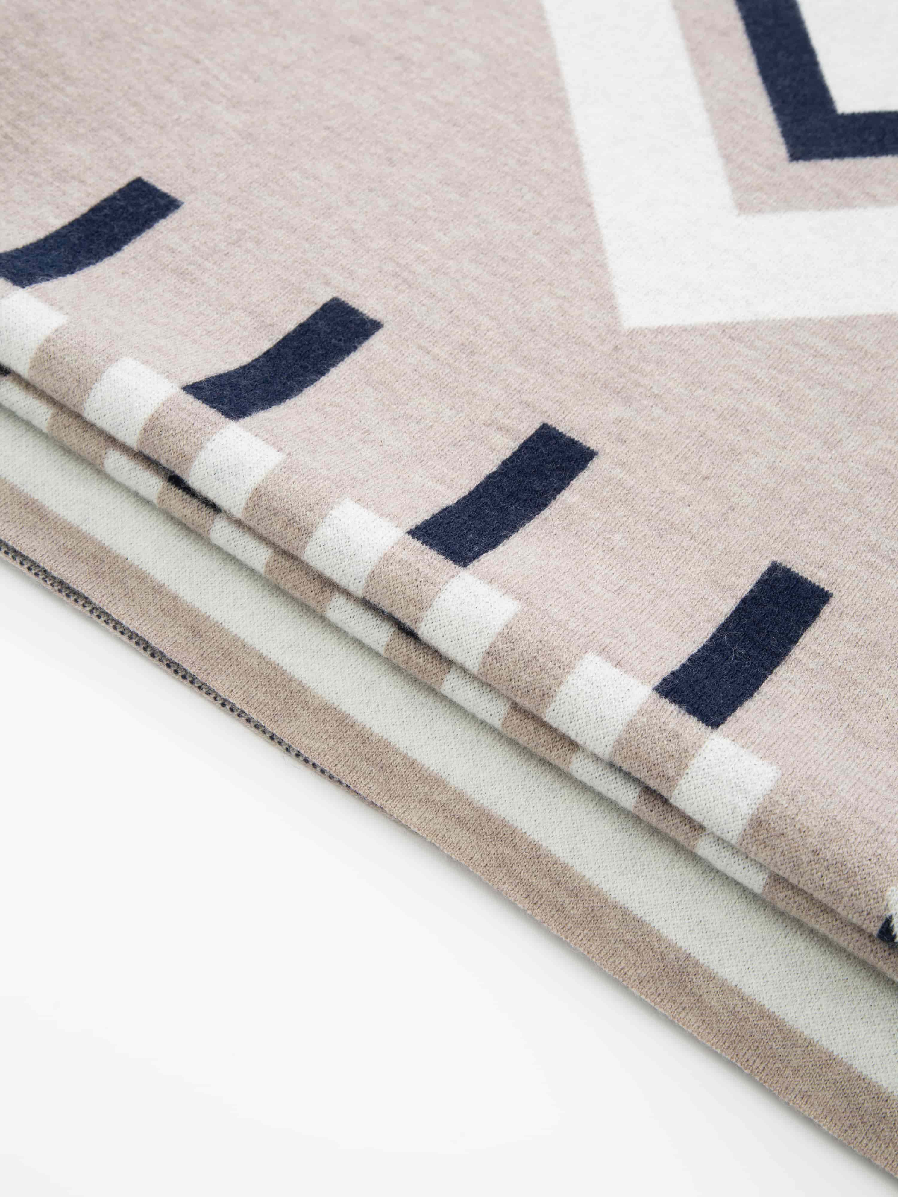 Øyre Ullpledd Snow White