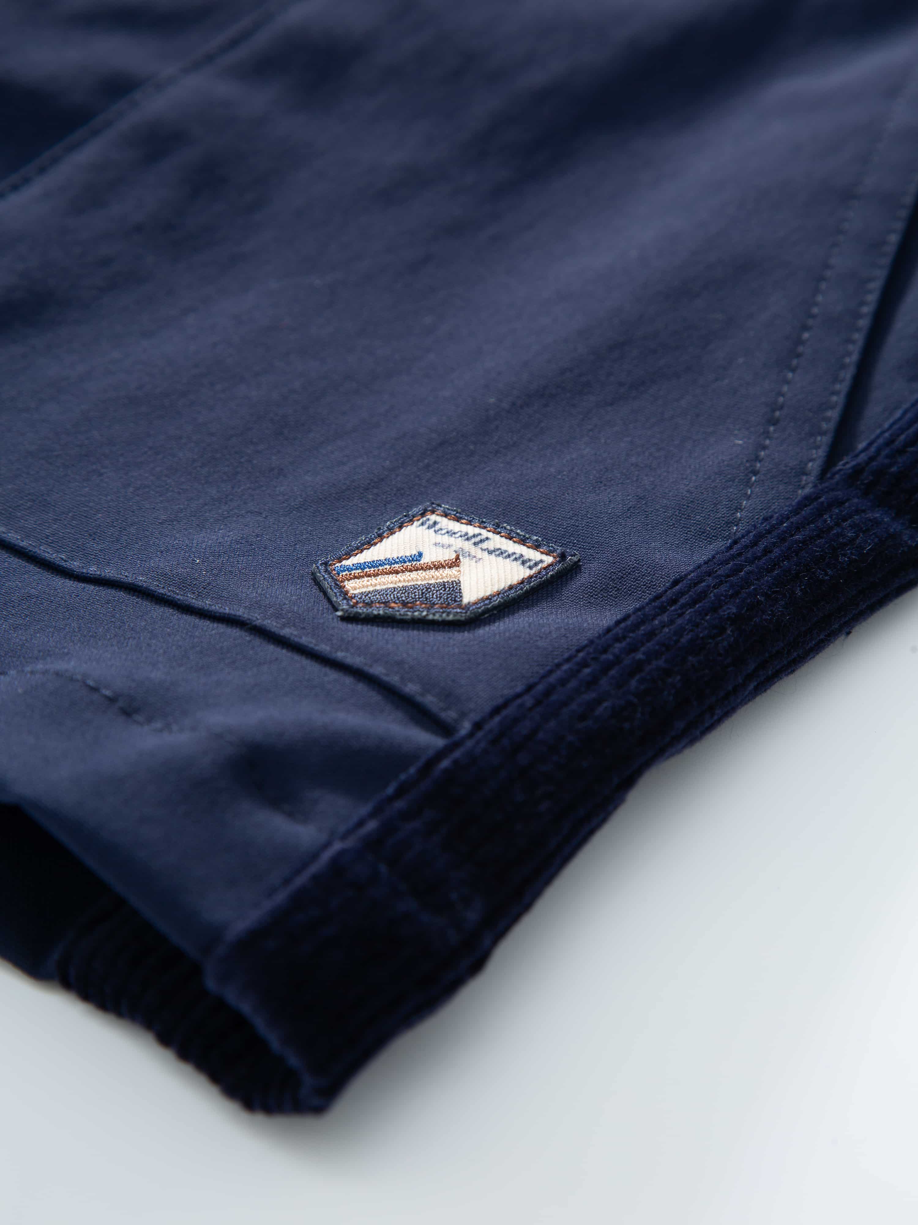 Romsdalseggen Cord Shorts  Blue Ink