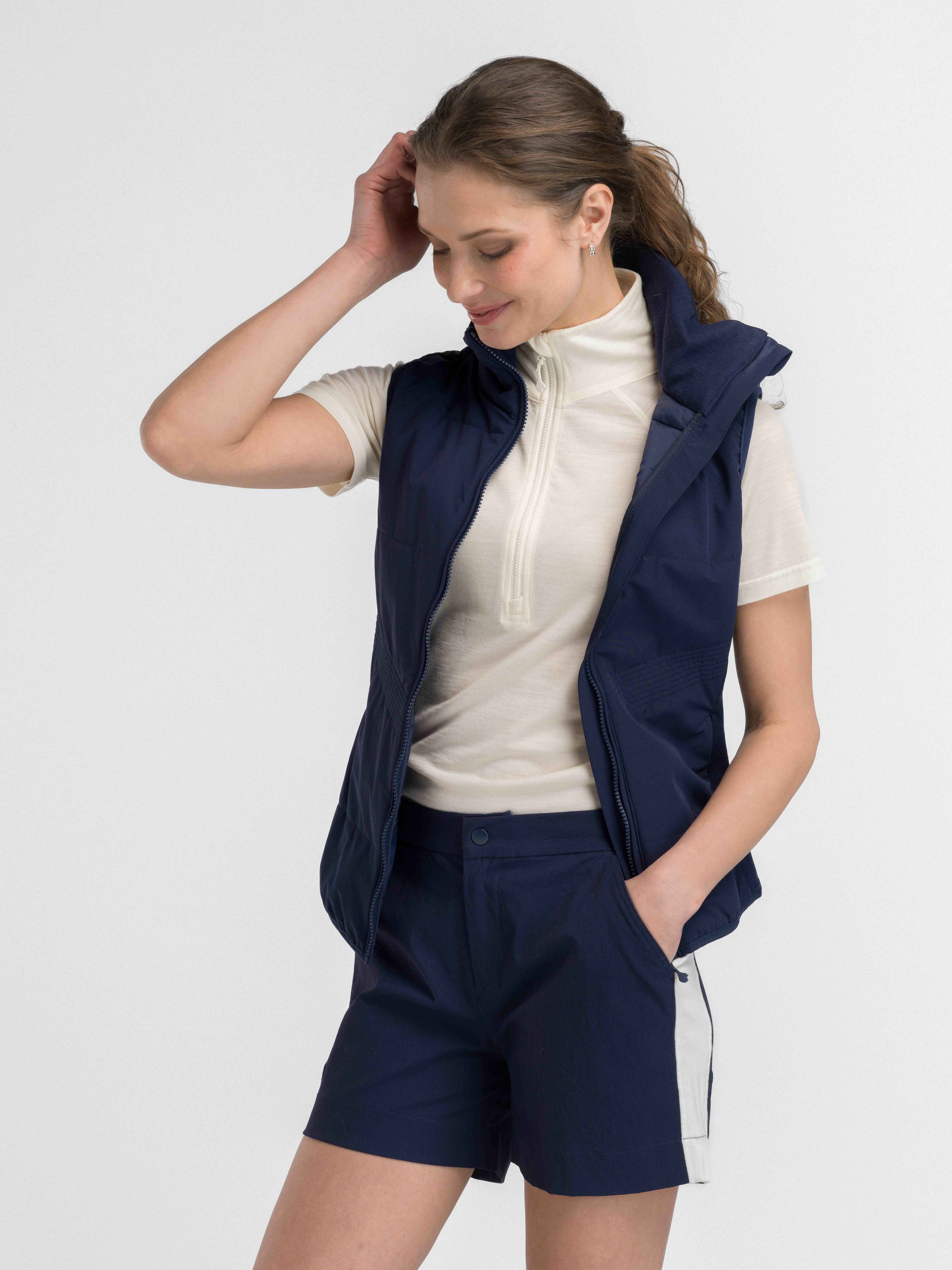 Sandfjellet Shorts  Blue Ink/White