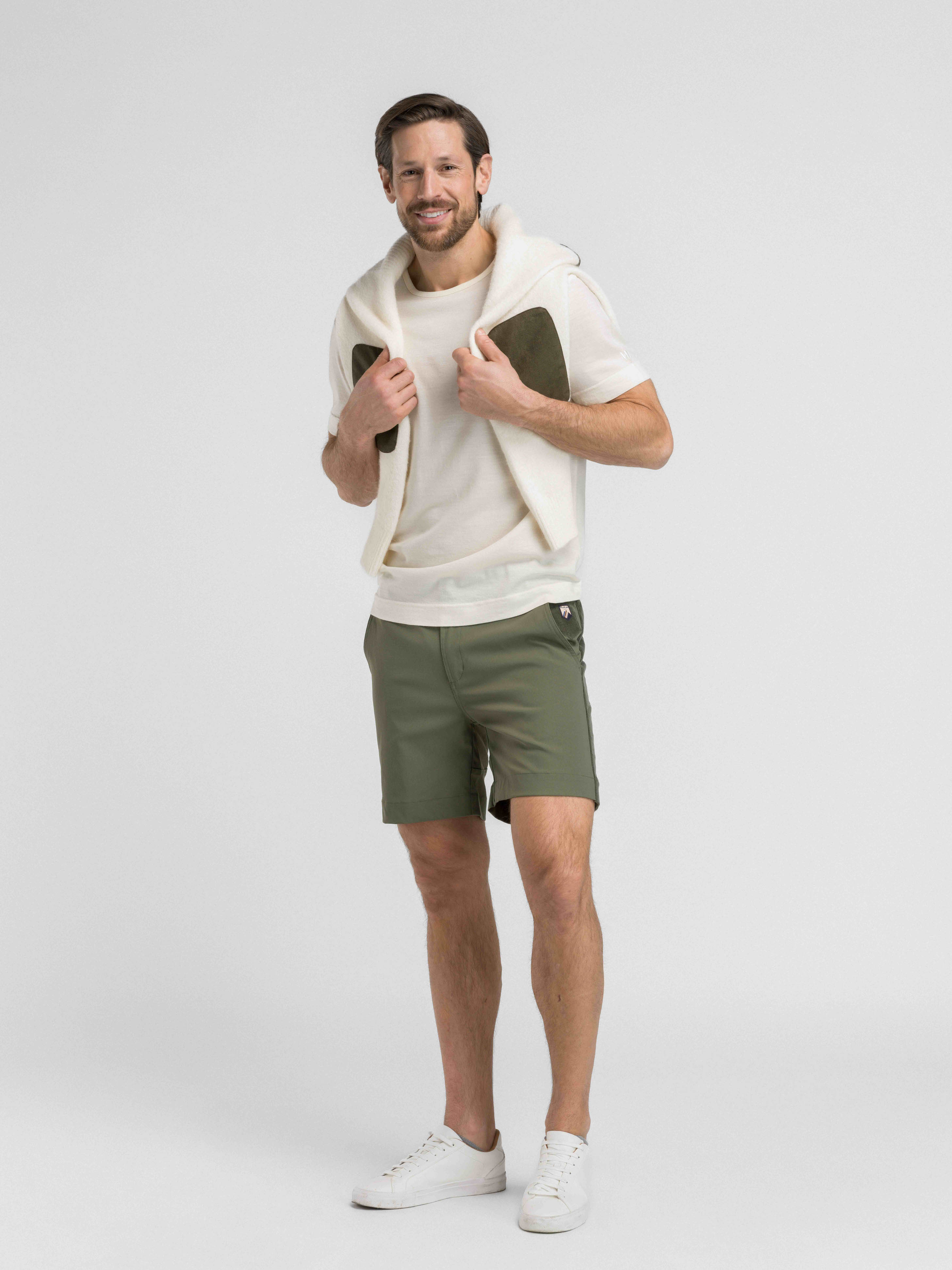 Romsdalseggen Cord Shorts  Thyme