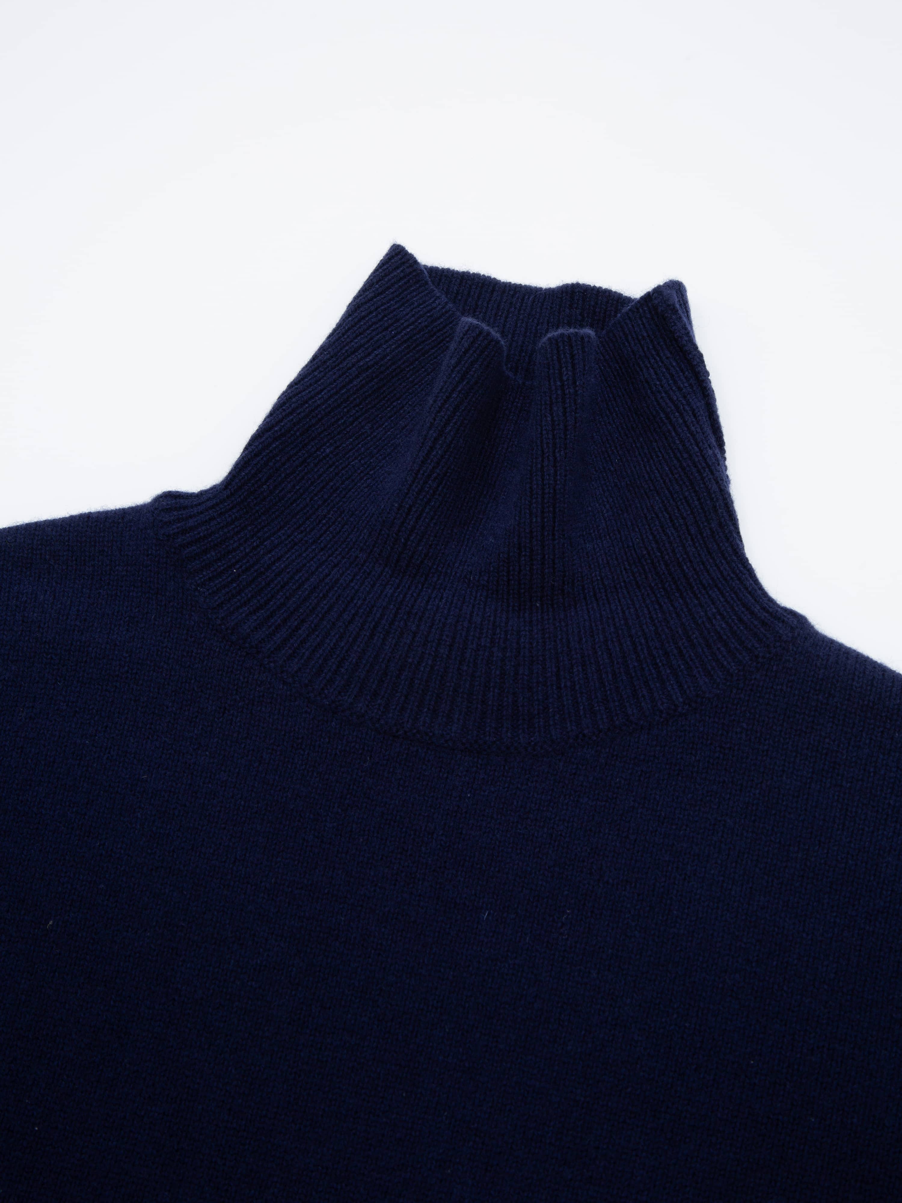 Bærum Høyhalset Strikkegenser  Dark Blue