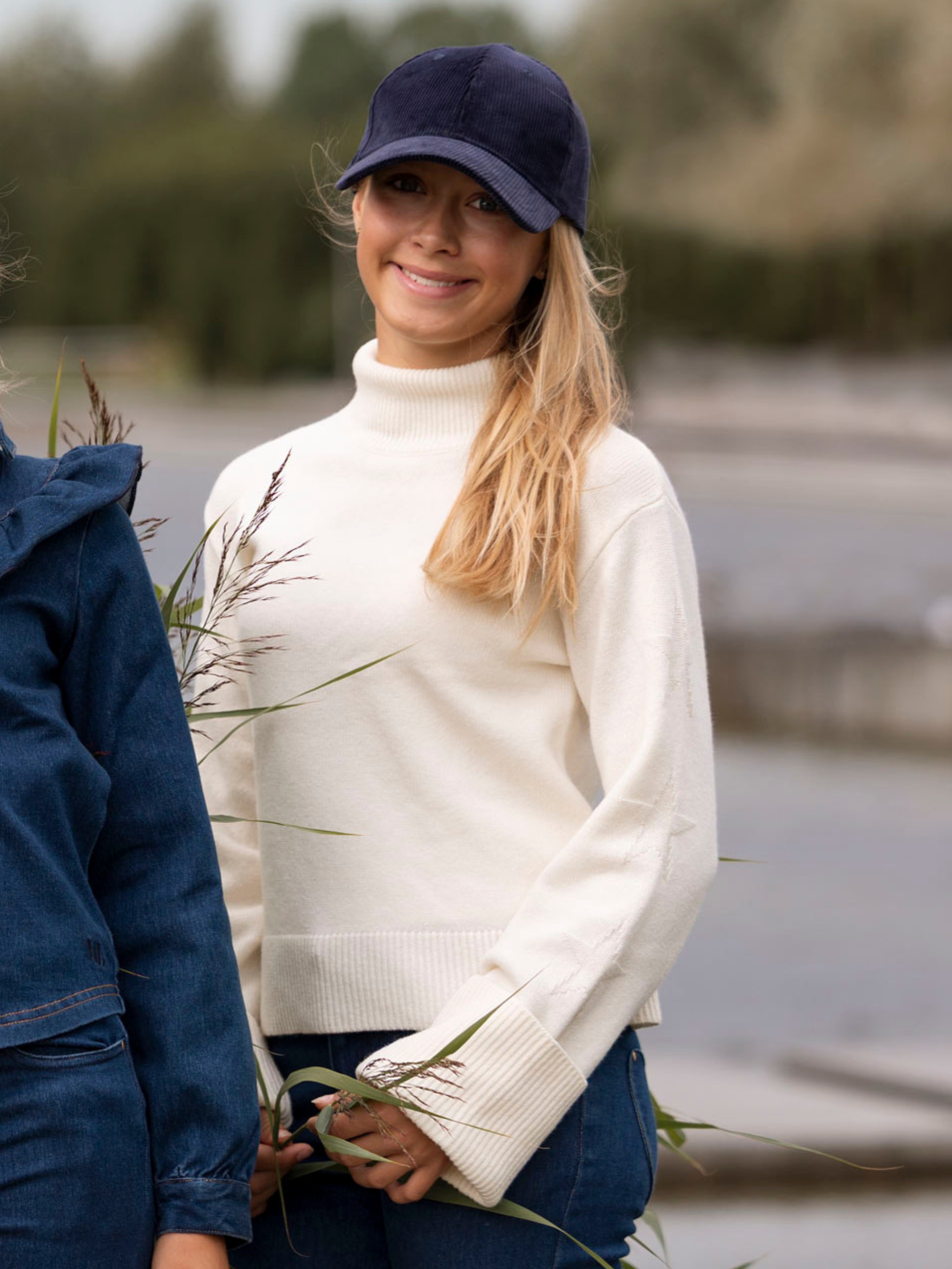 Bærum Høyhalset Strikkegenser  Cream