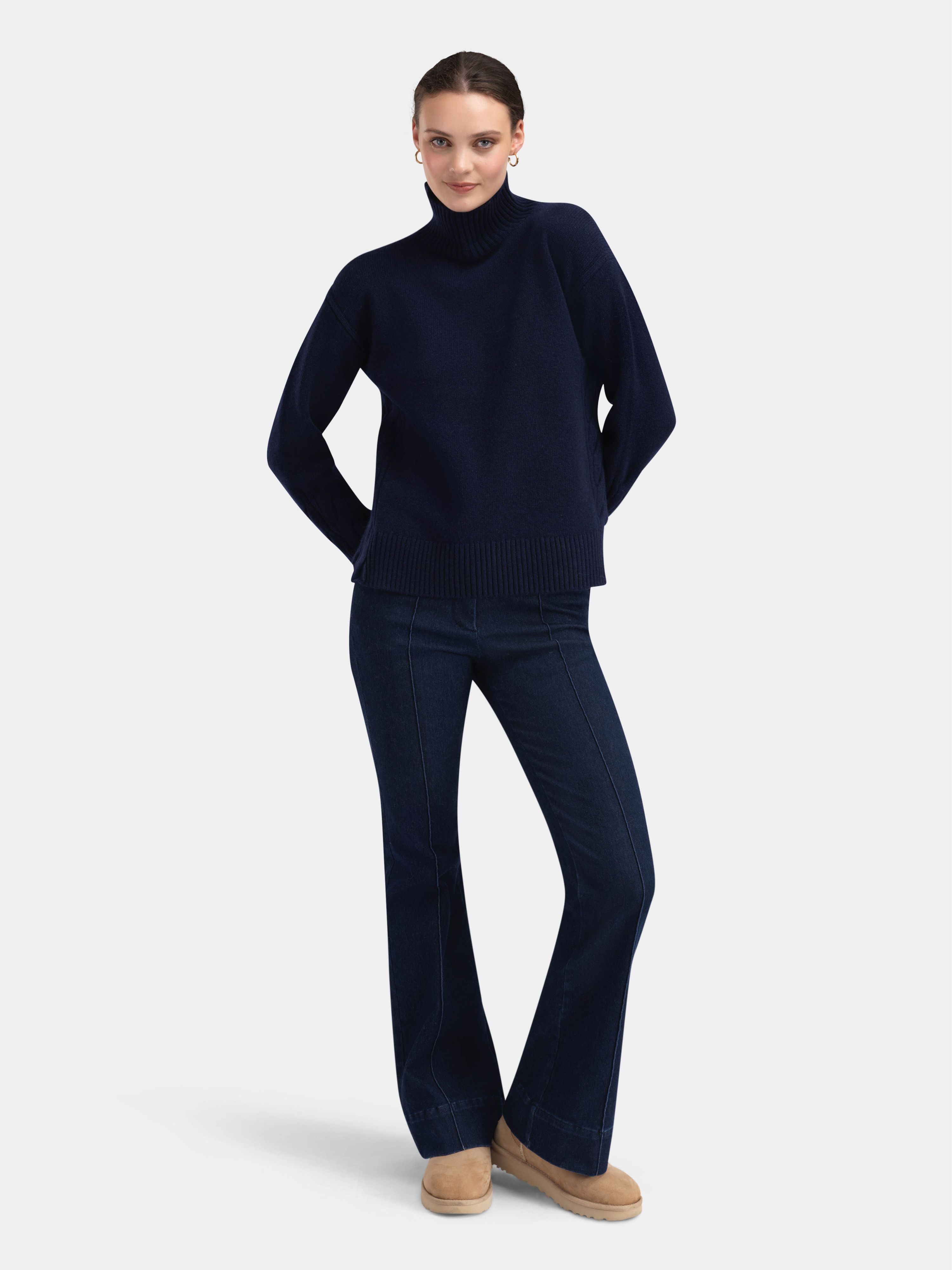 Hettpiggen Strikkegenser  Blue Ink