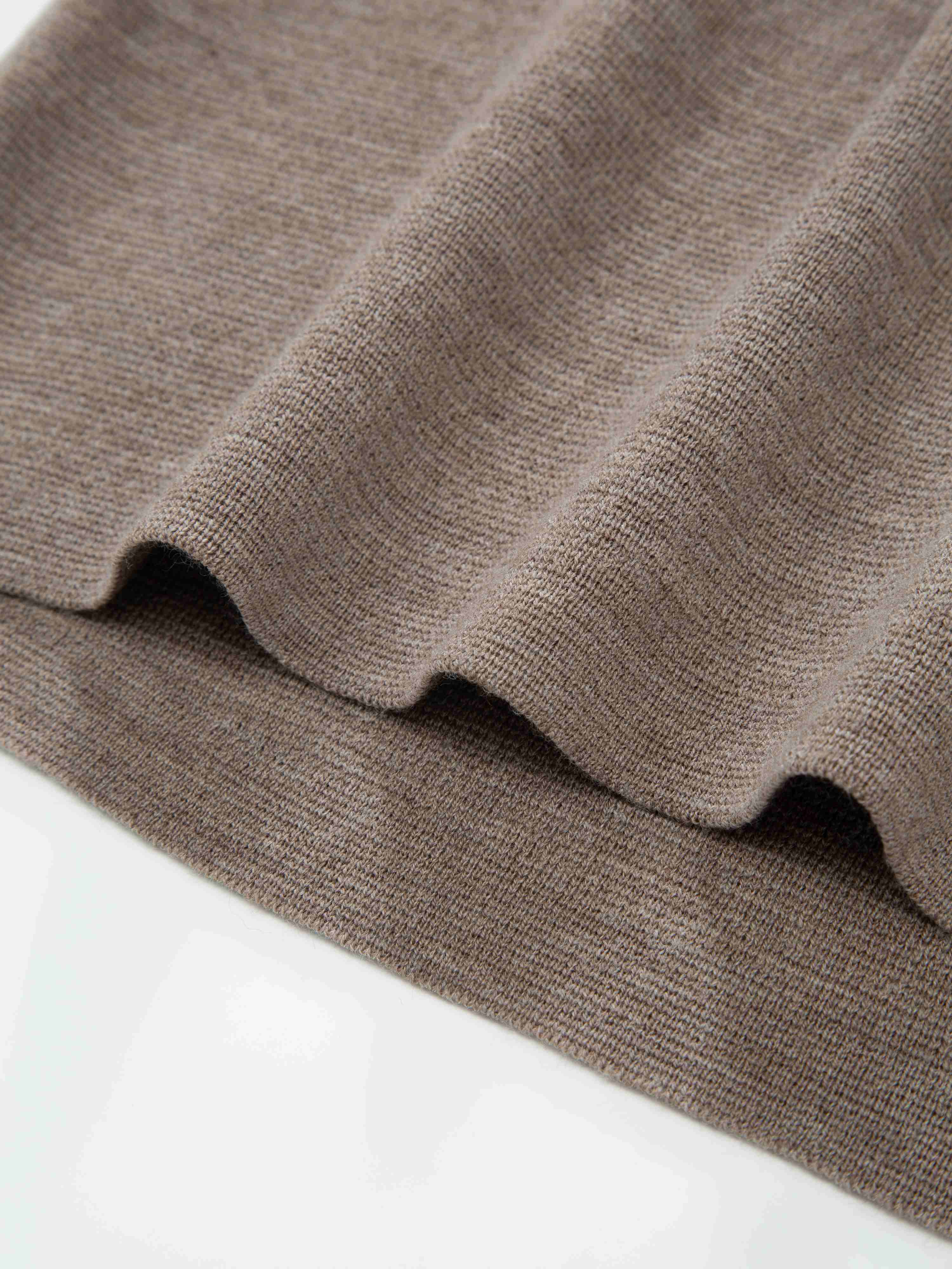 Himmeltinden Ullgenser  Nougat