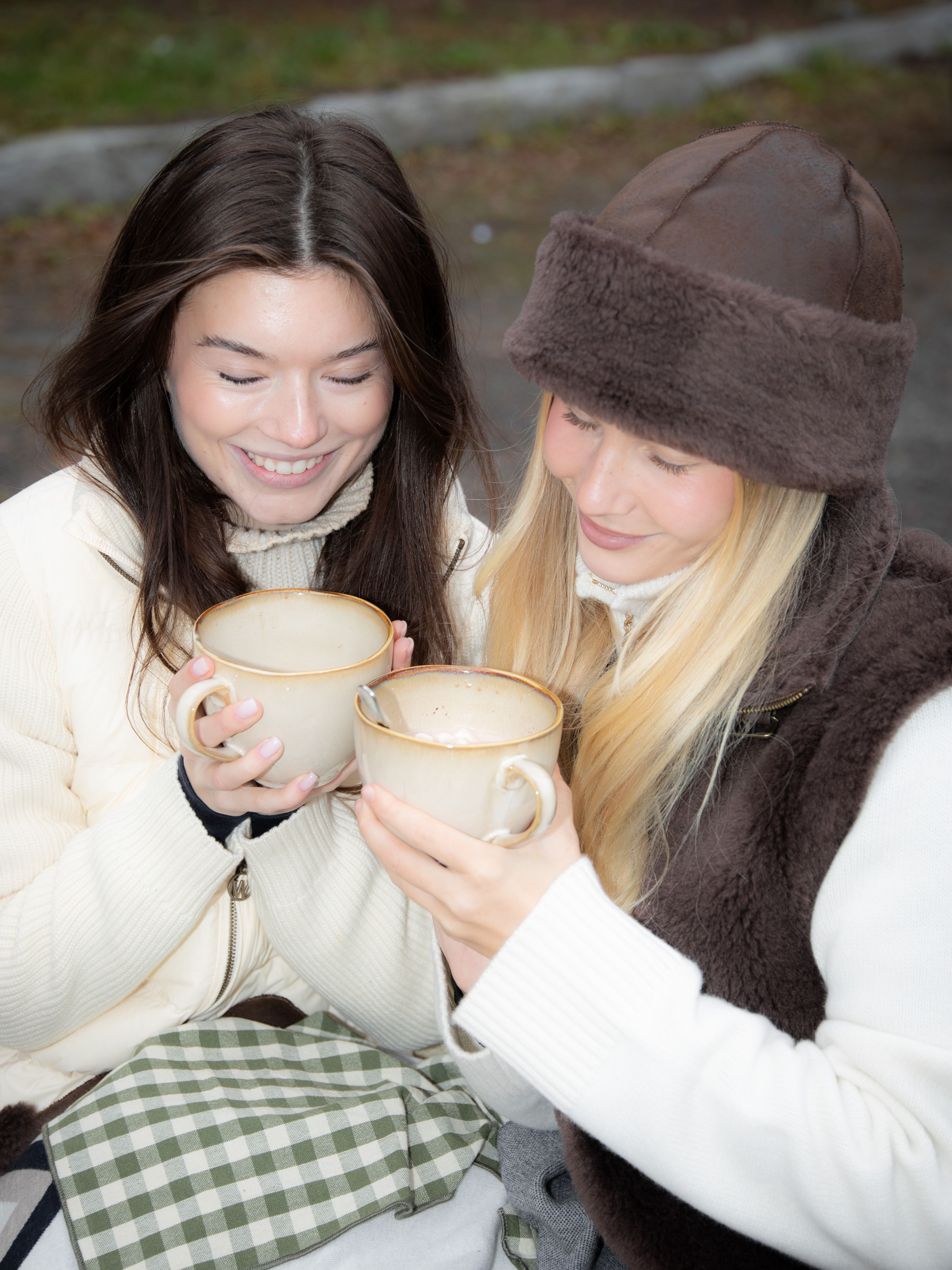 Solveggen Lammeull Lue  Mocca