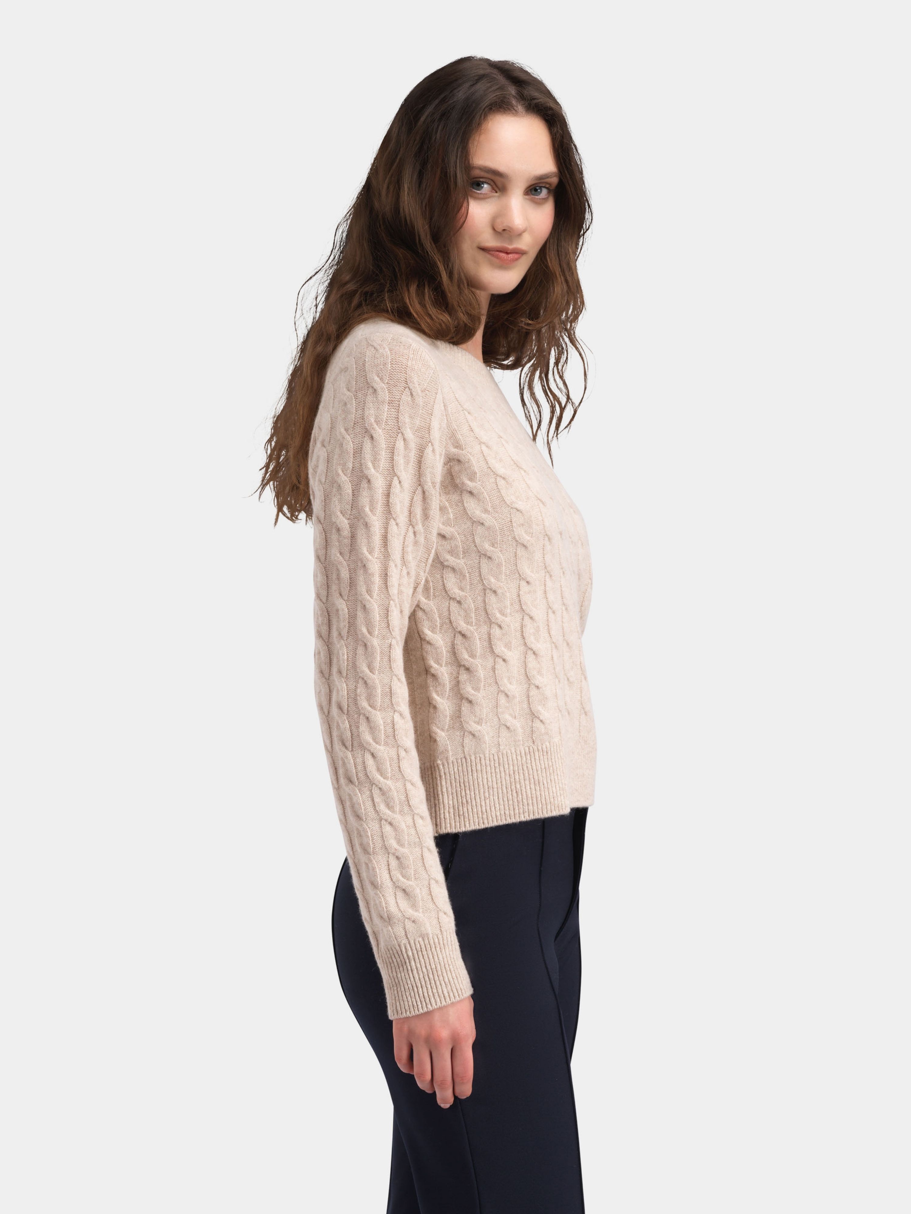 Vesttoppen Kabelstrikket genser Sand Melange