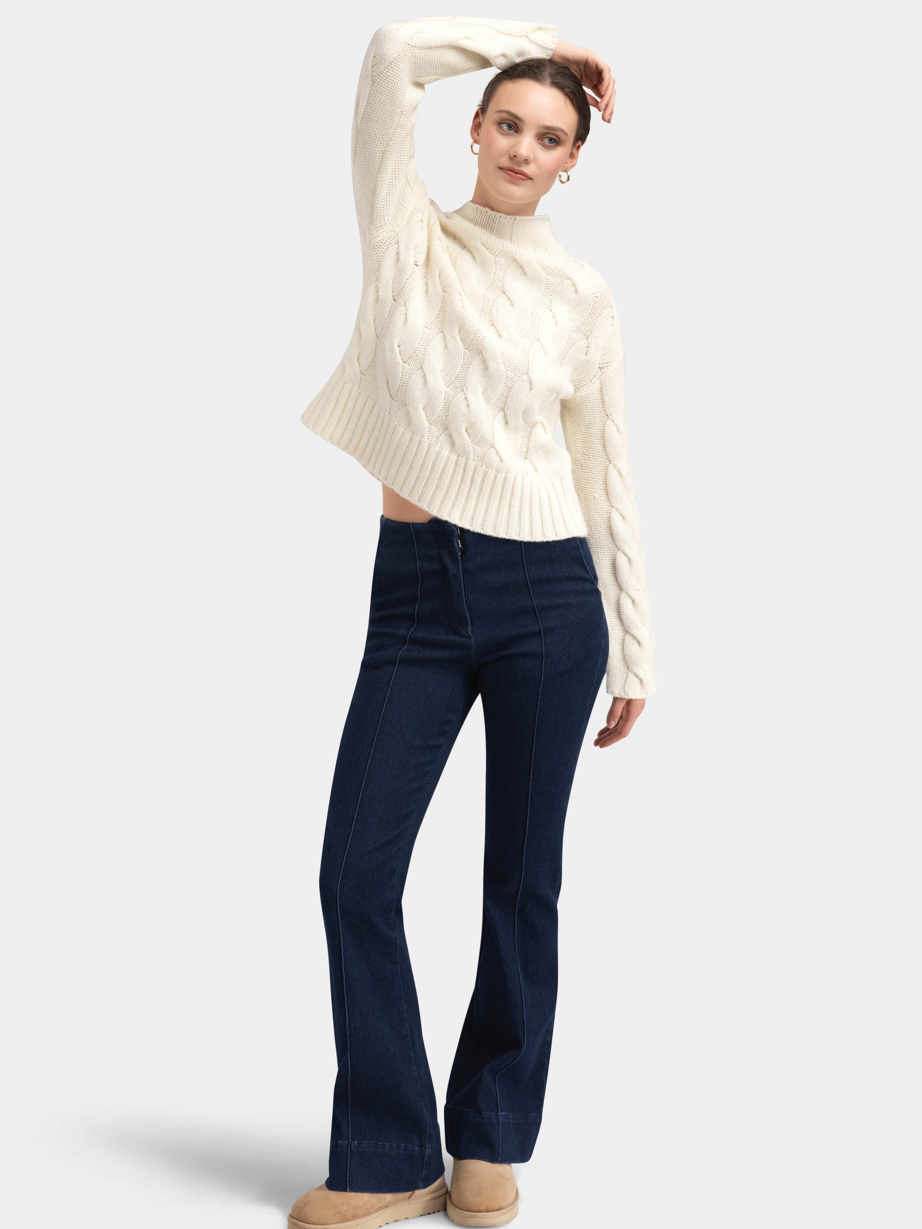 Vindfjellet Kabelstrikket Genser  Snow White