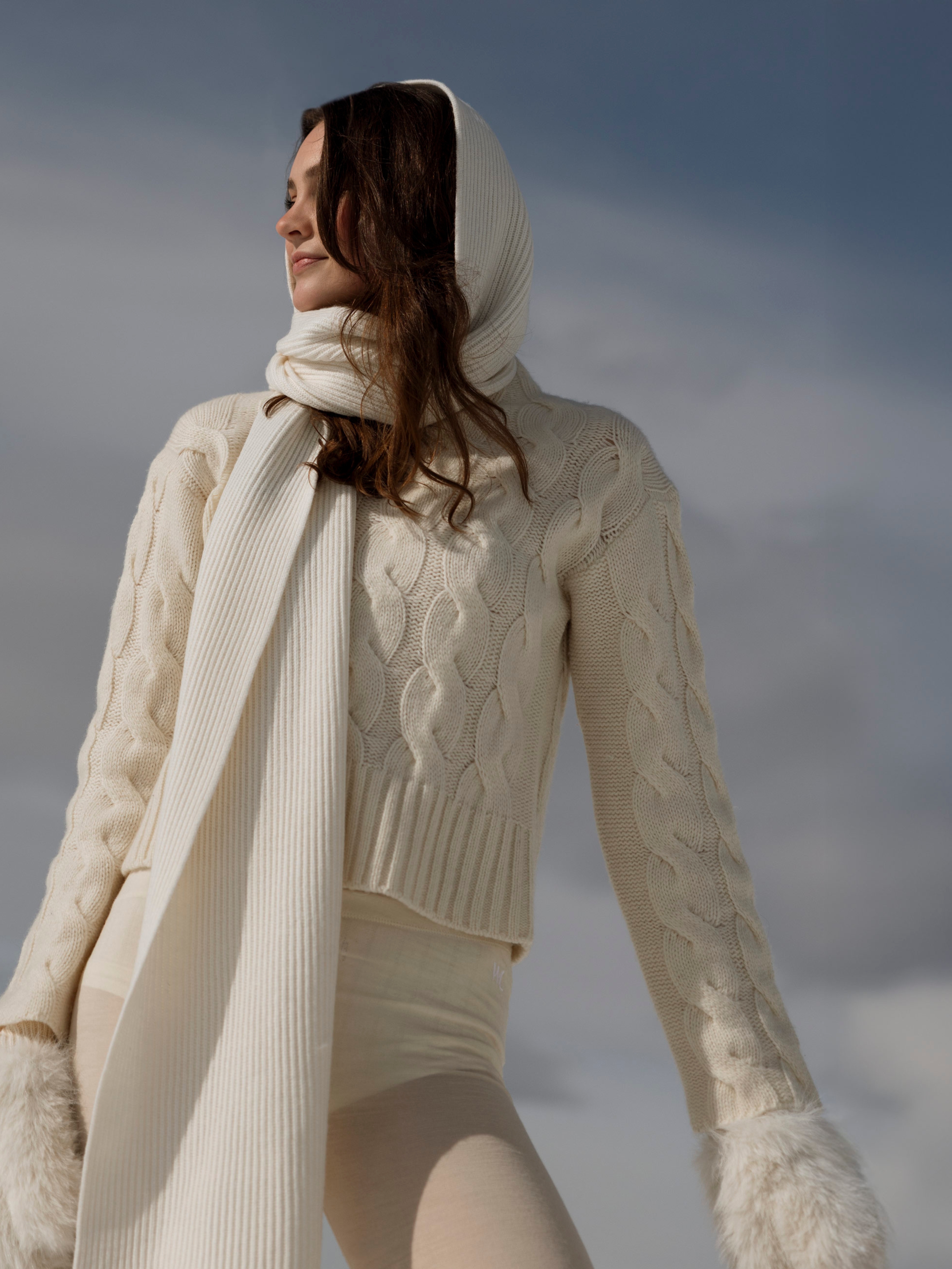 Vindfjellet Kabelstrikket Genser  Snow White