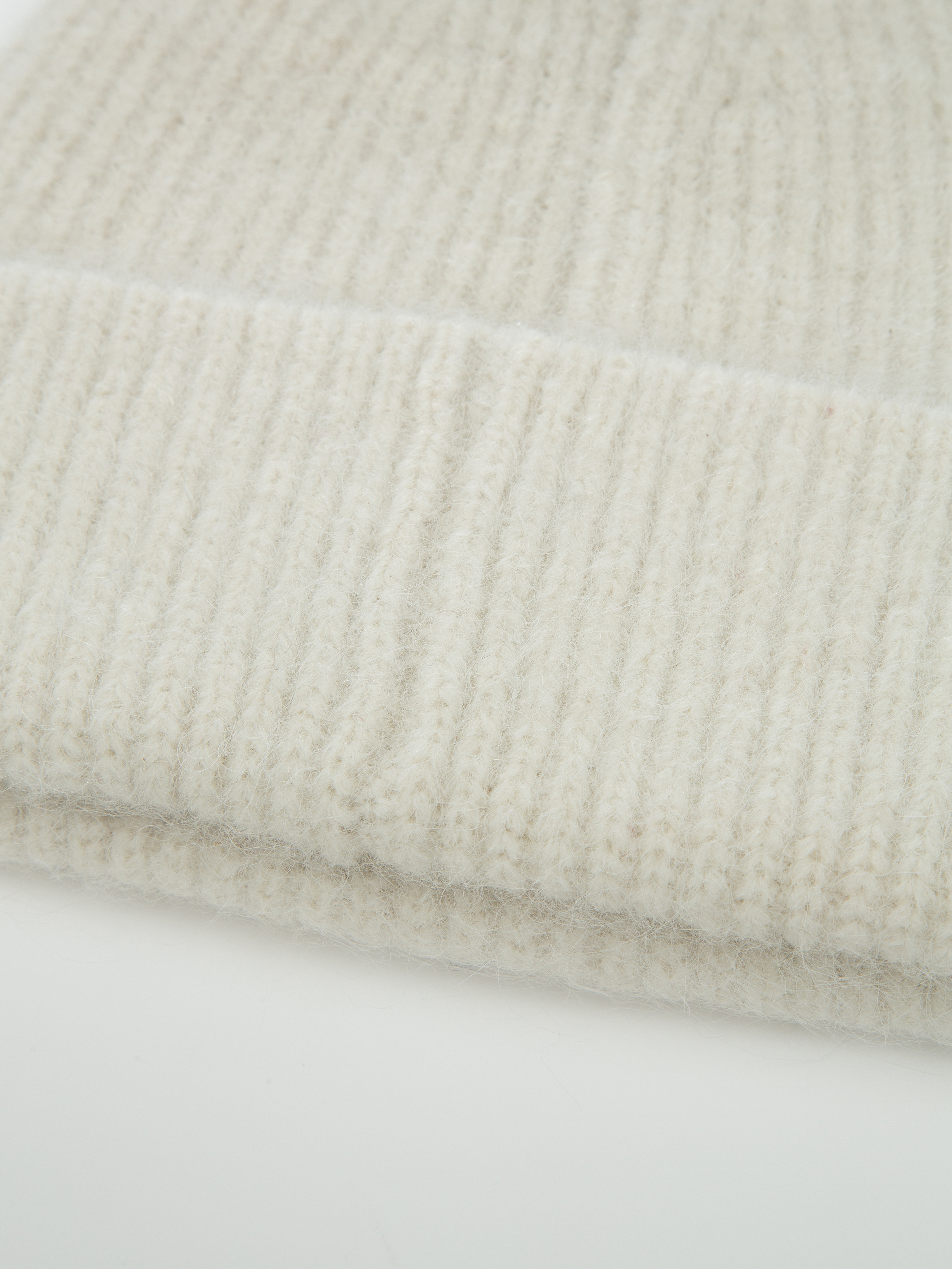 Rauland Lue Snow White