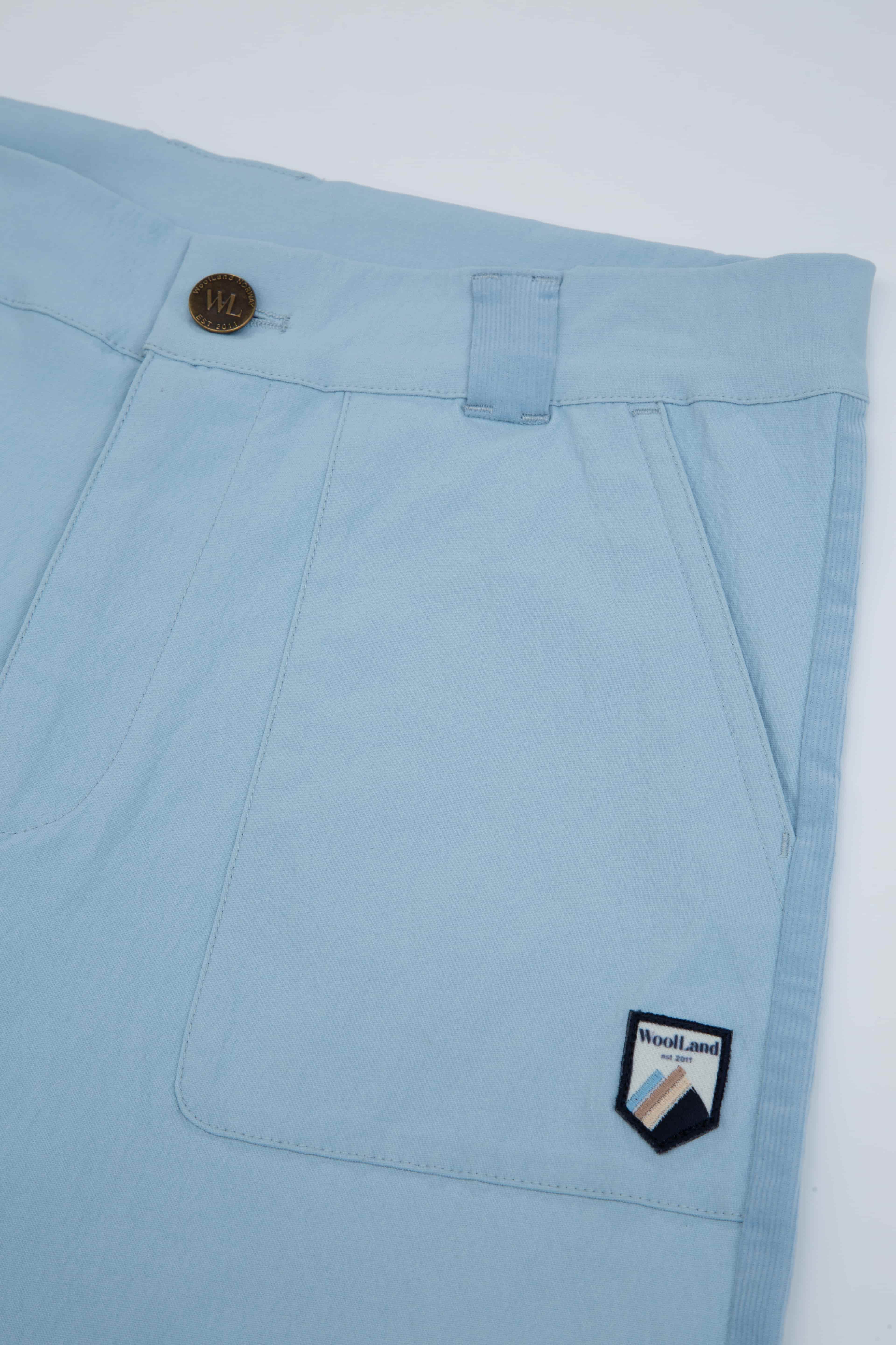 Romsdalseggen Cord Shorts  Light Sky