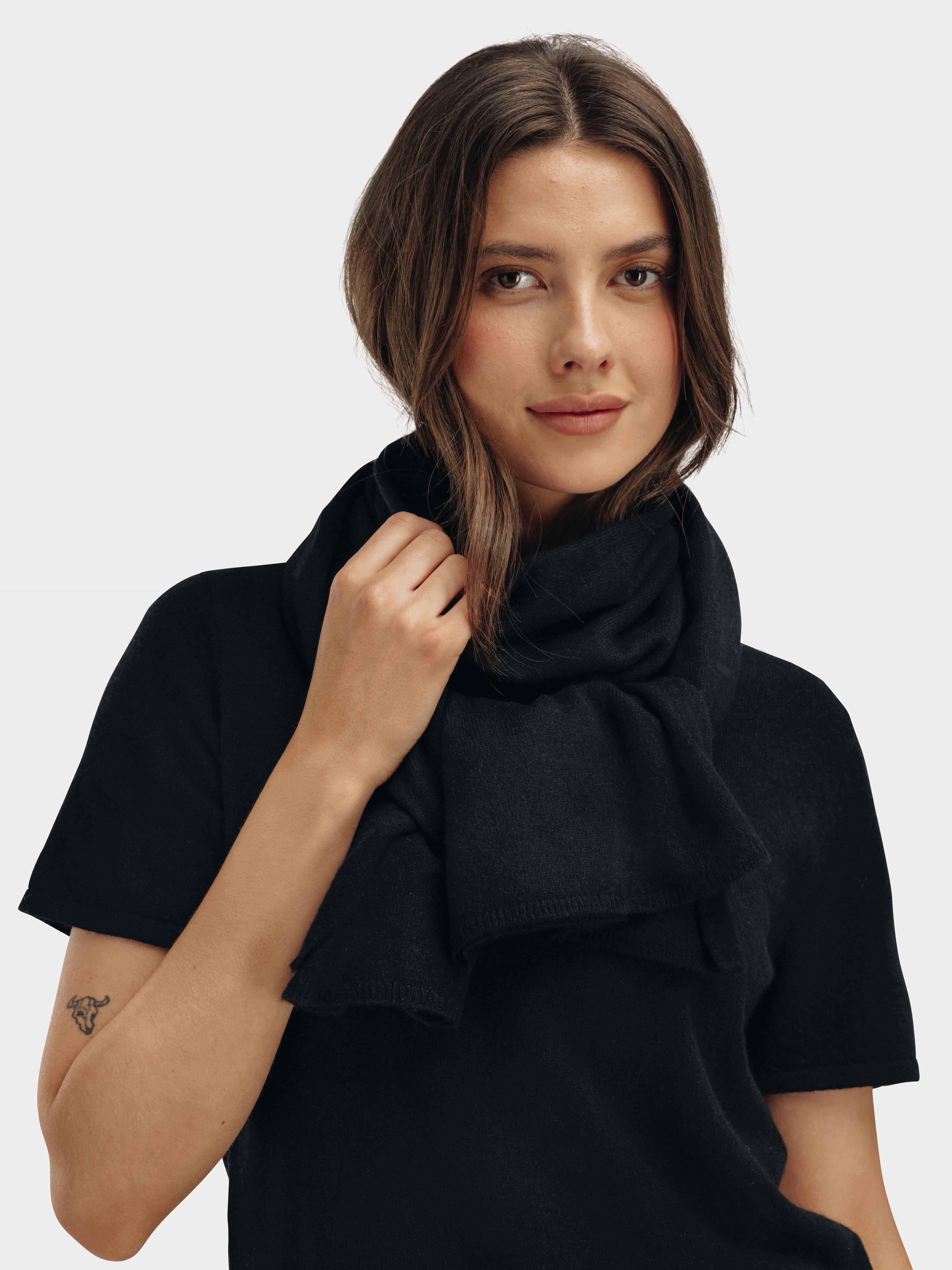 Falketind Kashmirskjerf Black