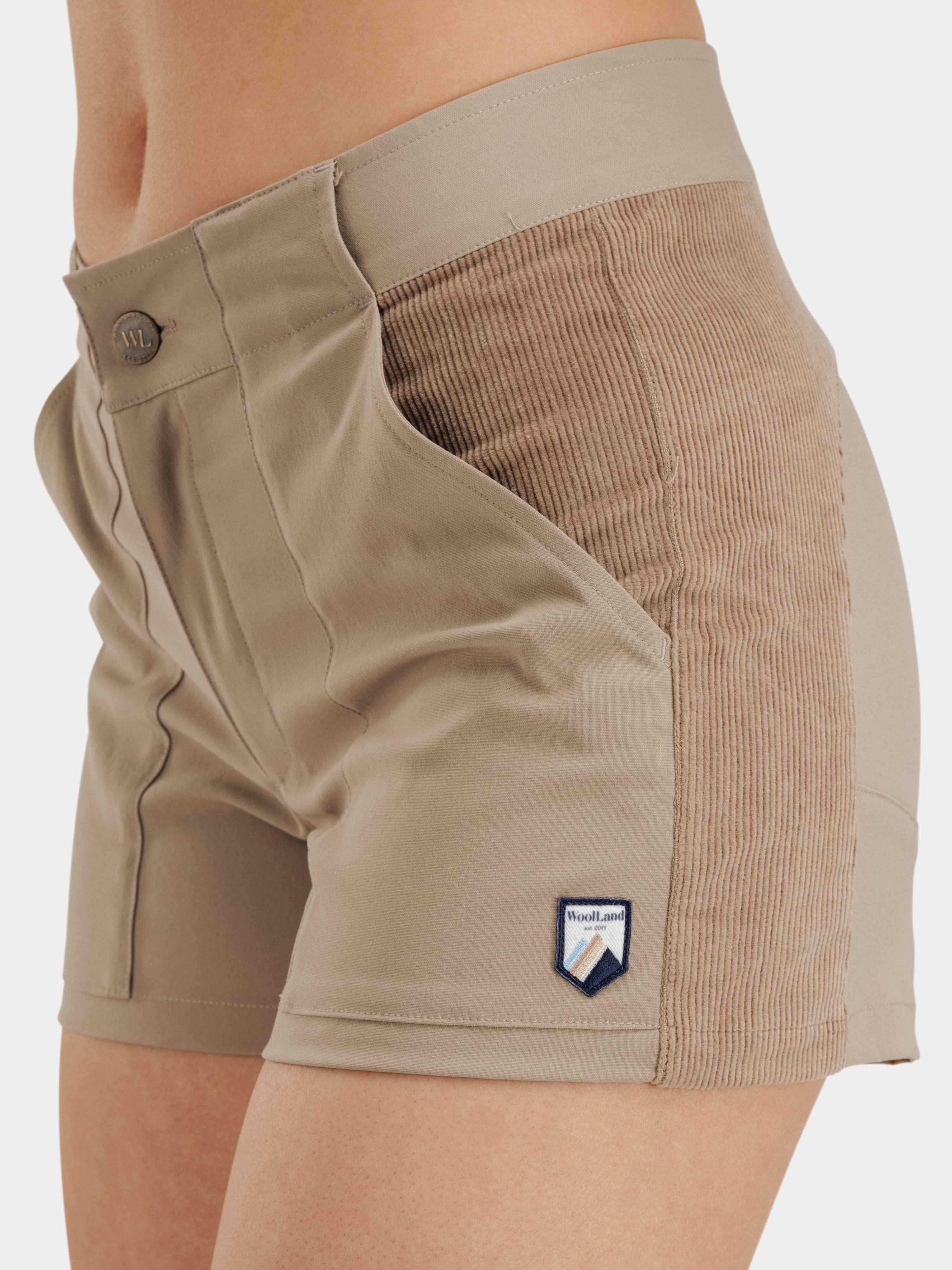 Romsdalseggen Cord Shorts  Driftwood