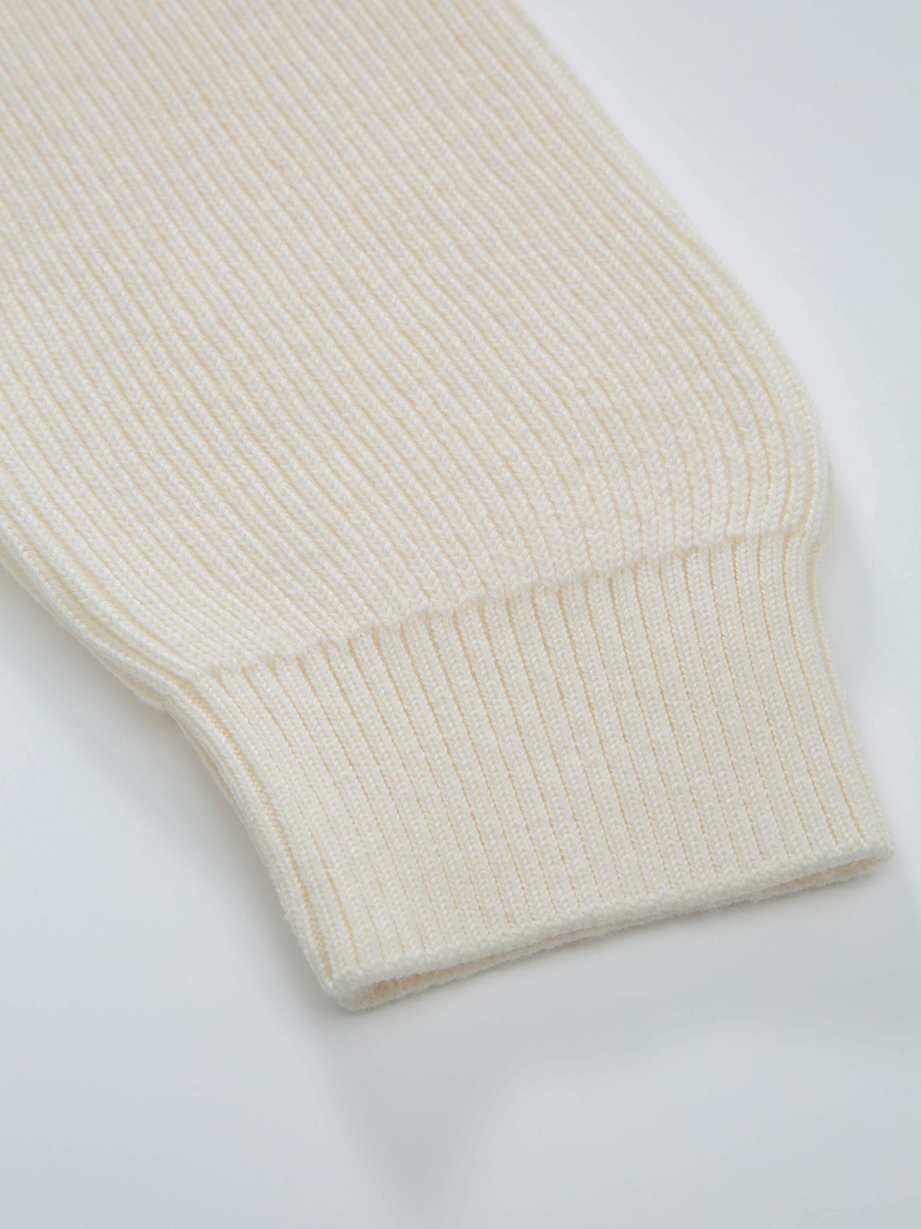 Sandviksfjellet Strikket Dunjakke Snow White