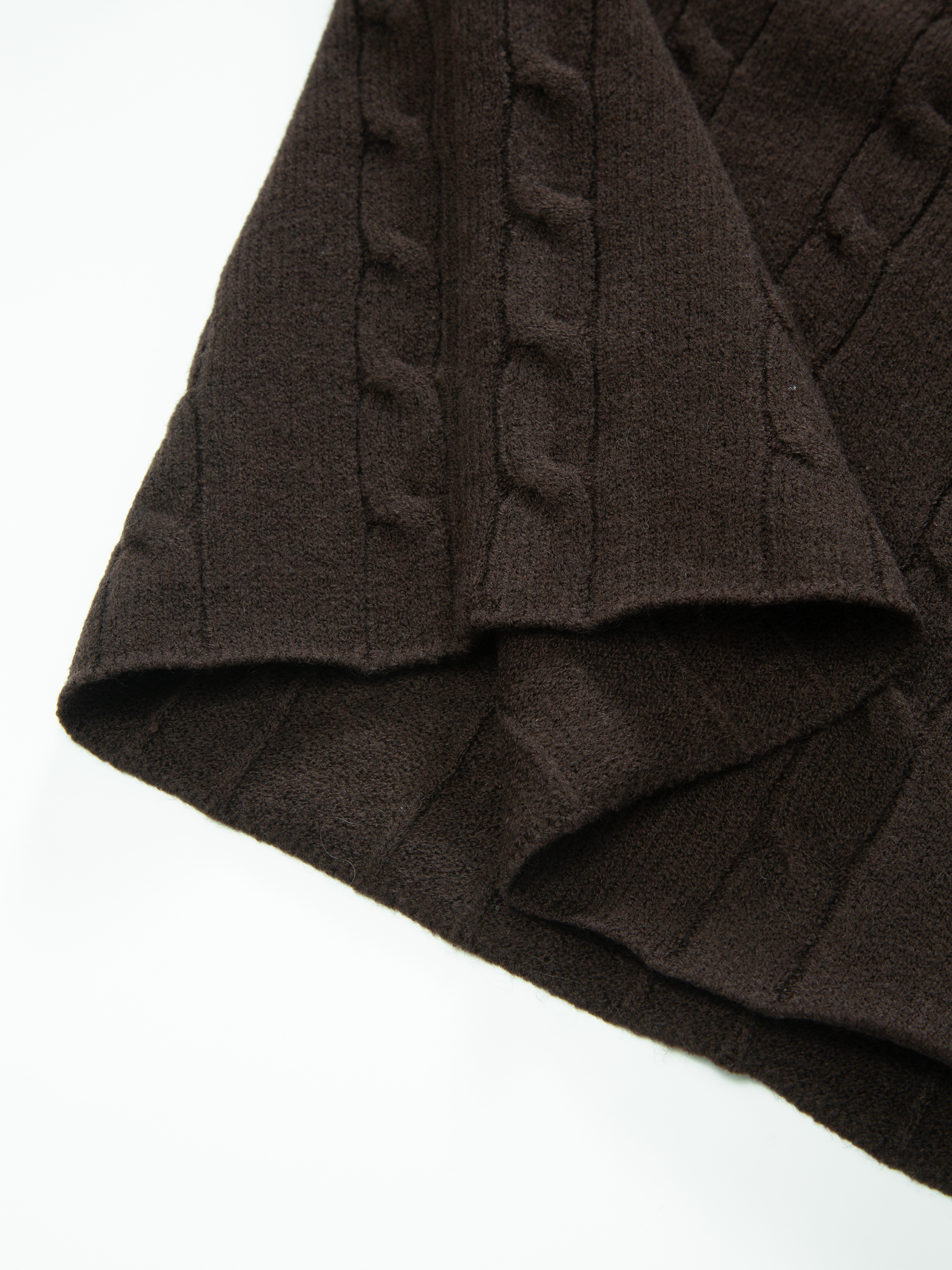 Bitihorn Strikkegenser  Dark Brown