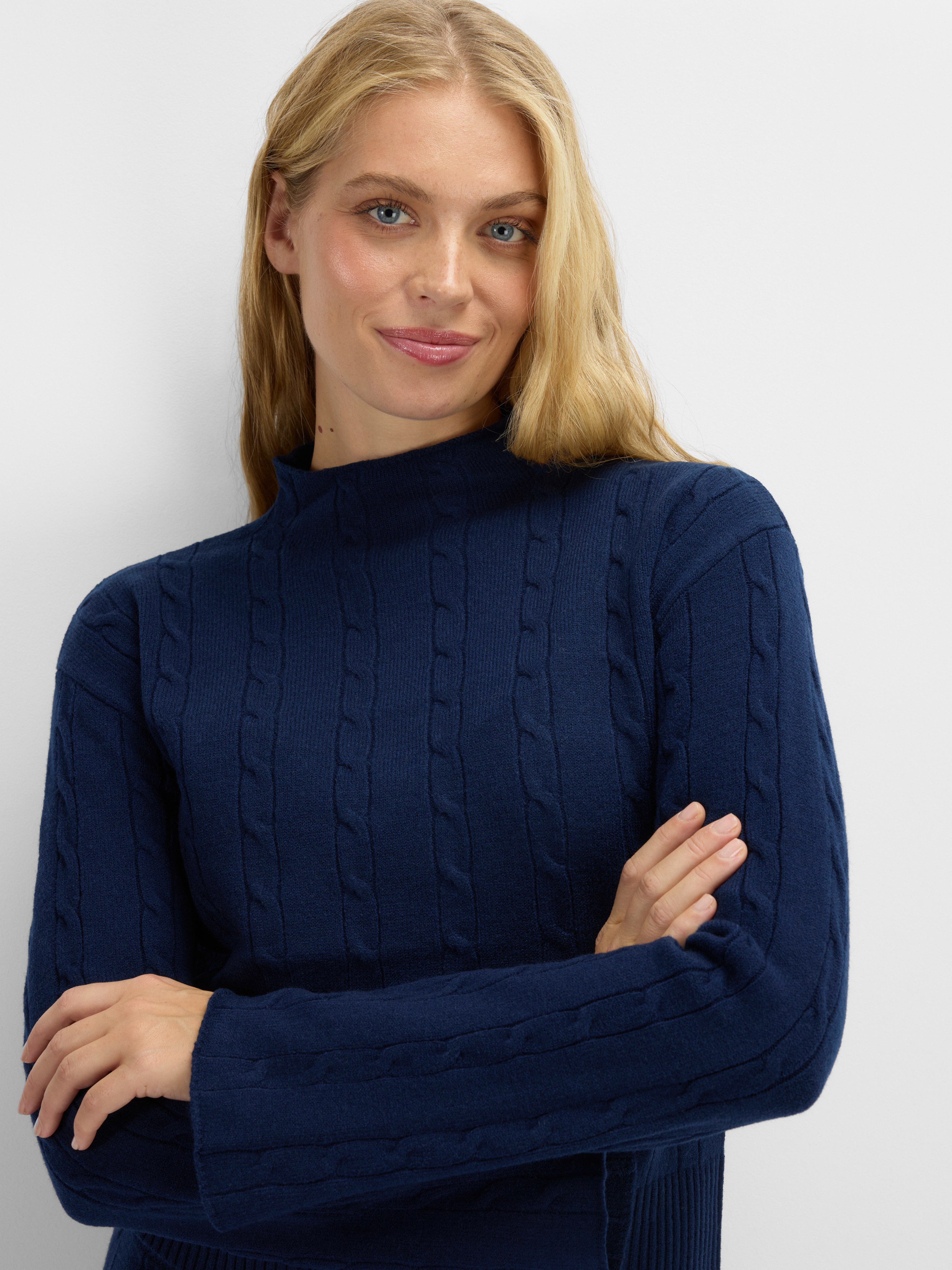Bitihorn Strikkegenser Dark Blue