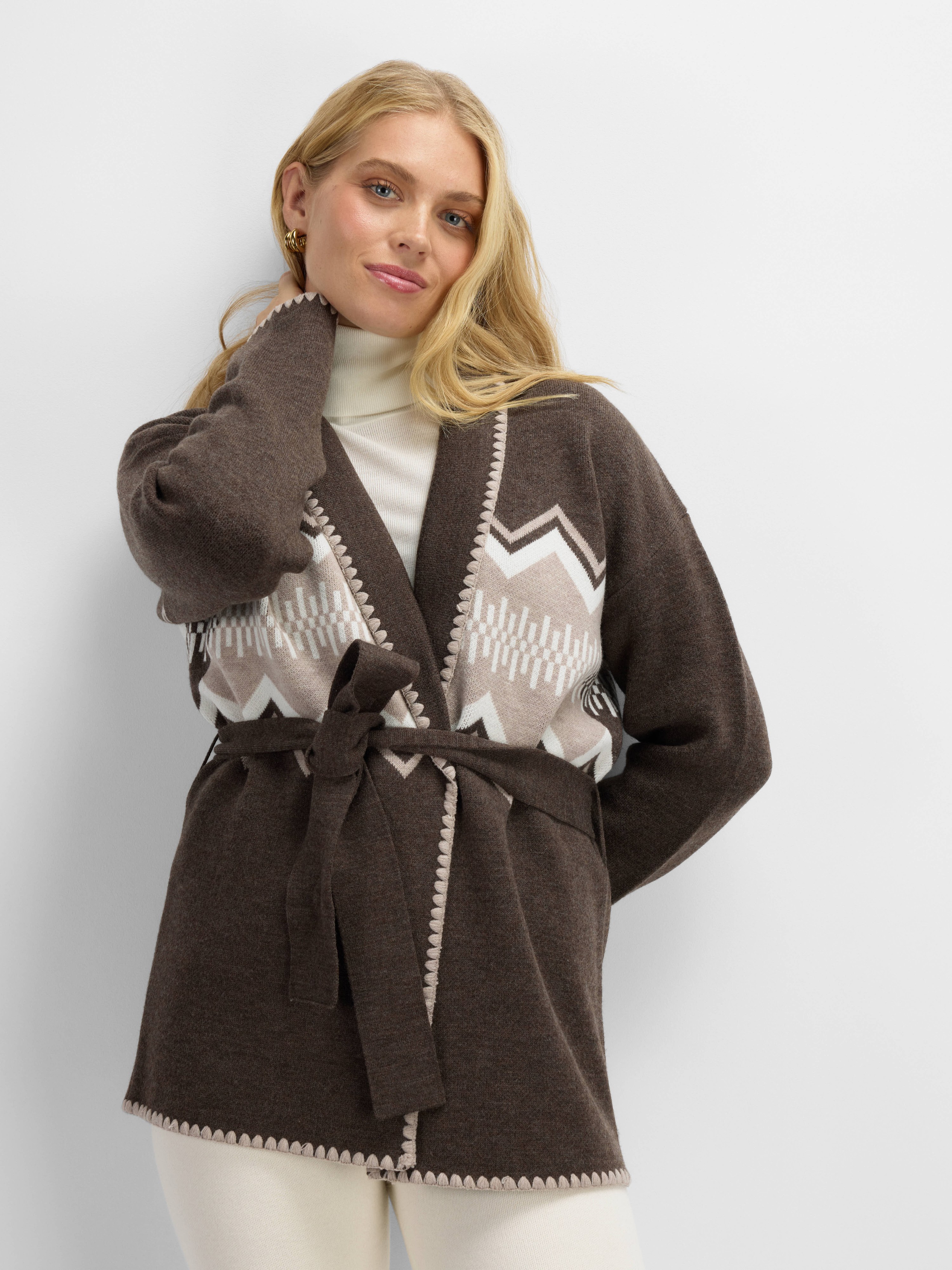 Rondslottet Strikkejakke Dark Brown