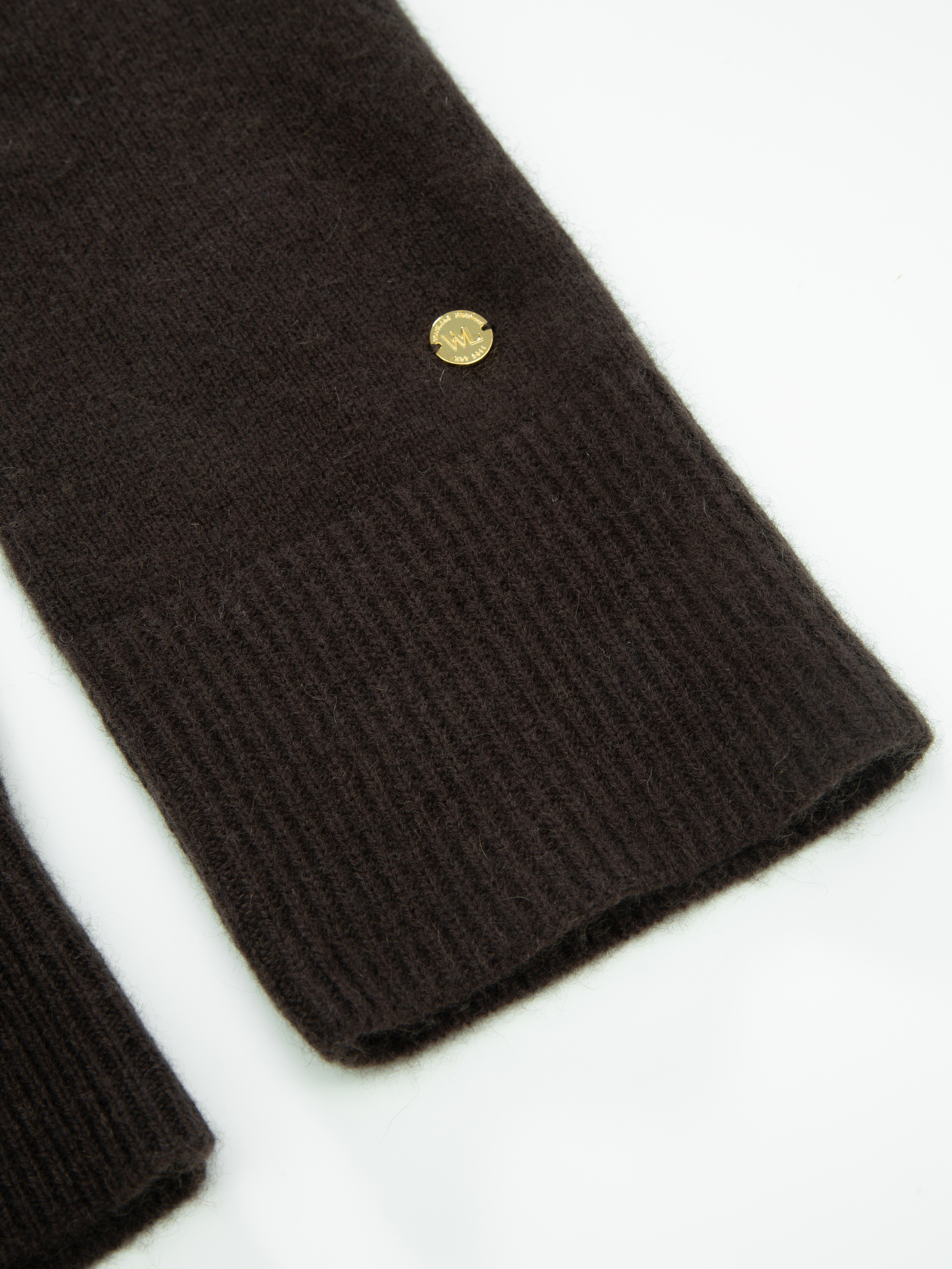 Rundhøe Kashmirgenser  Dark Brown