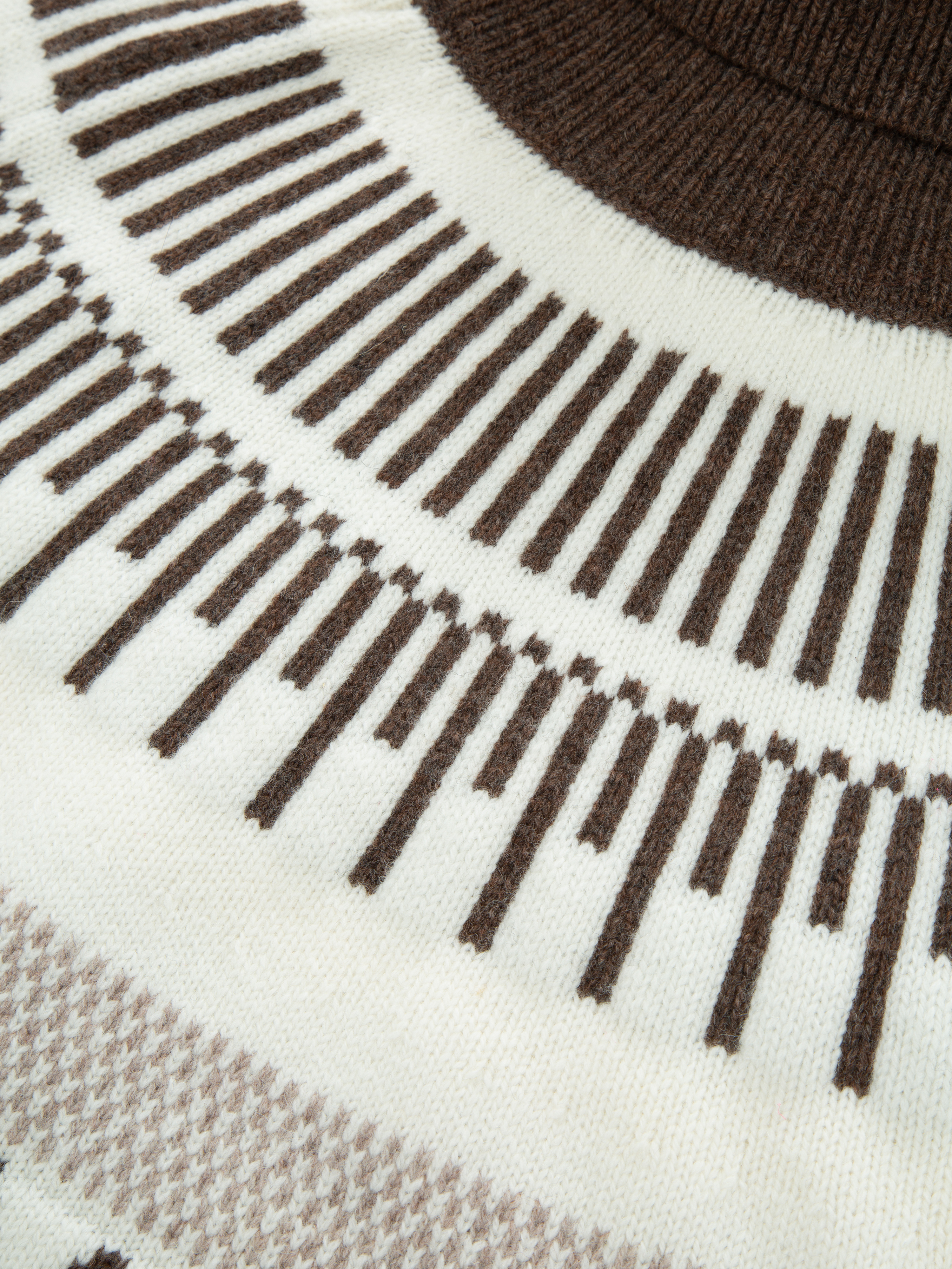 Skogshorn Knitted Sweater Woman  Snow White