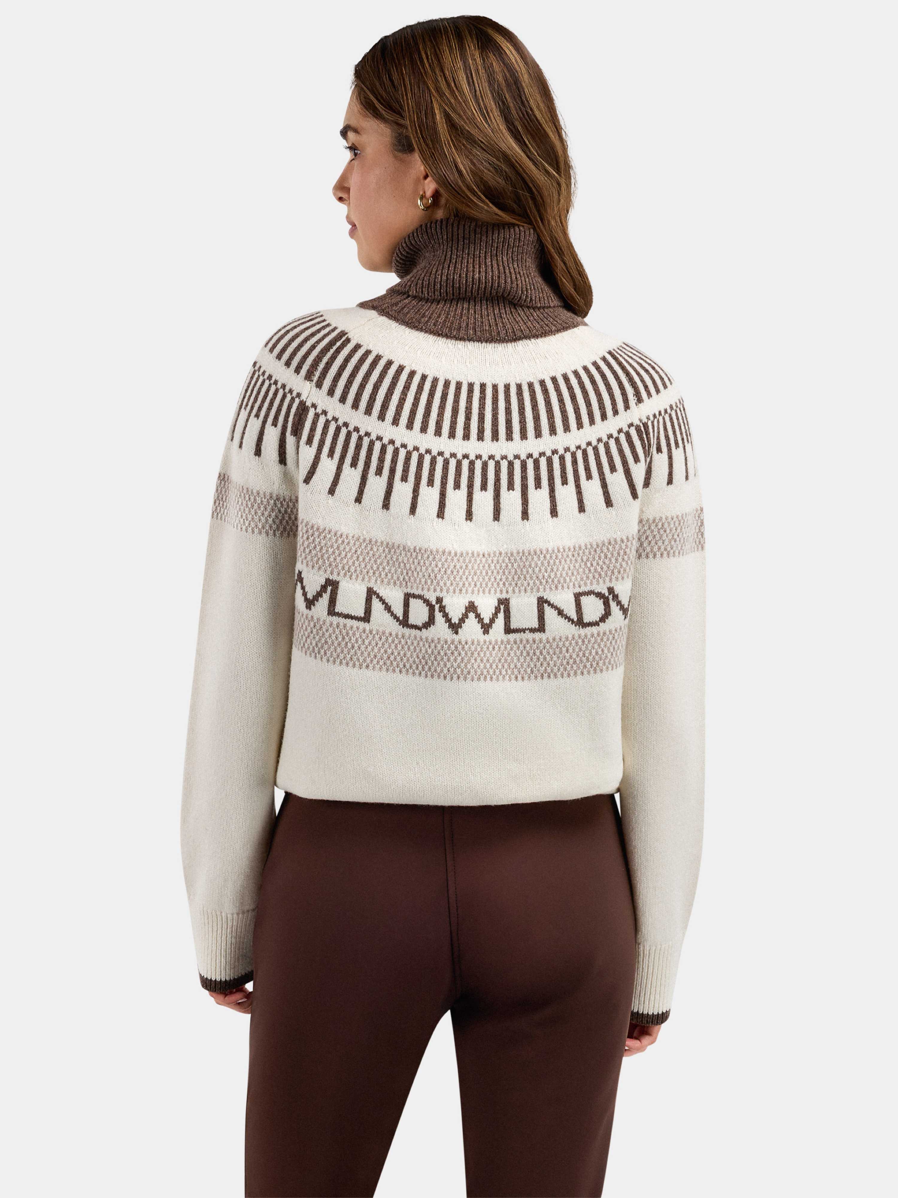 Skogshorn Knitted Sweater Woman  Snow White