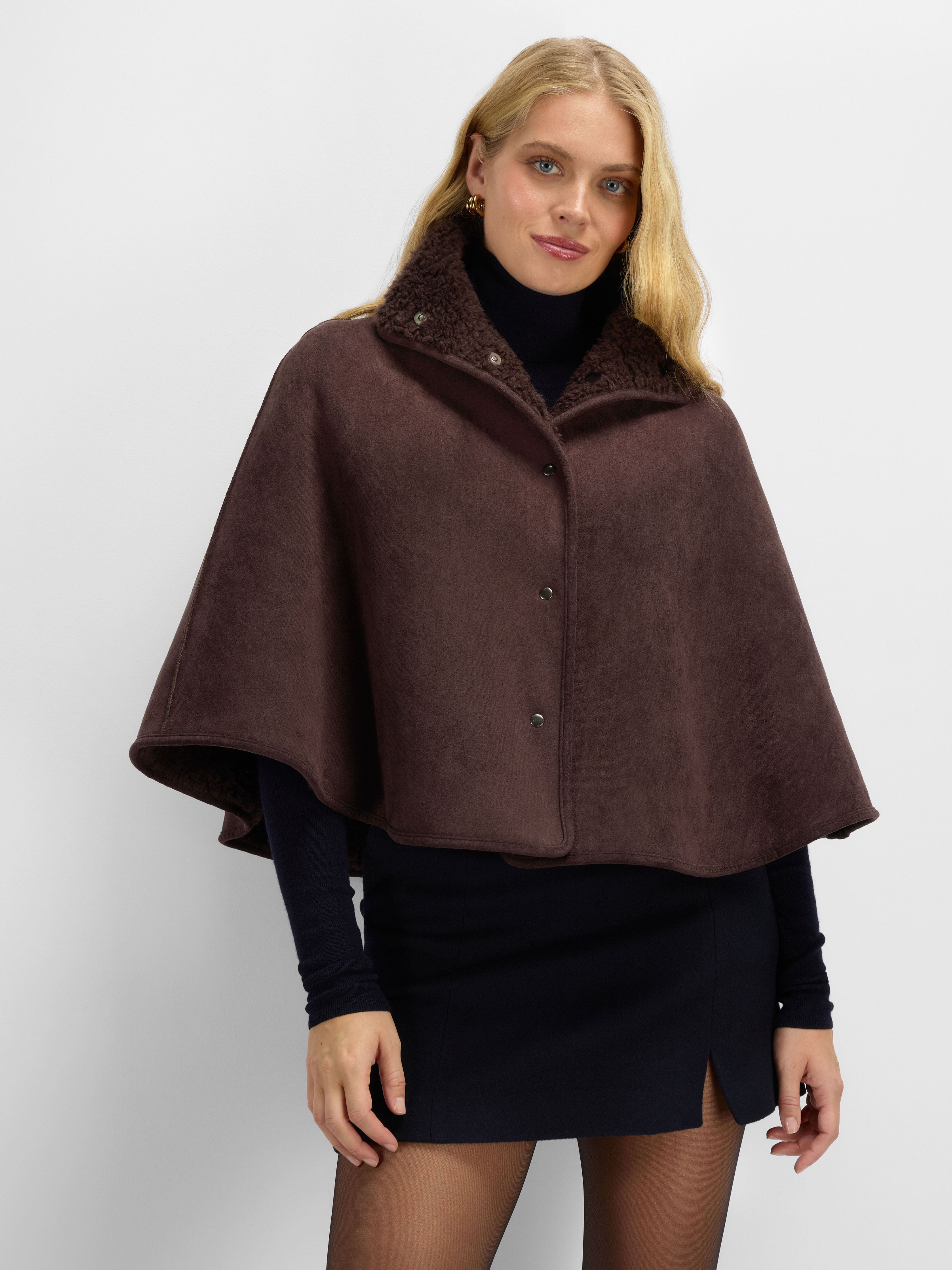 Solbakken Lammeull Cape  Mocca