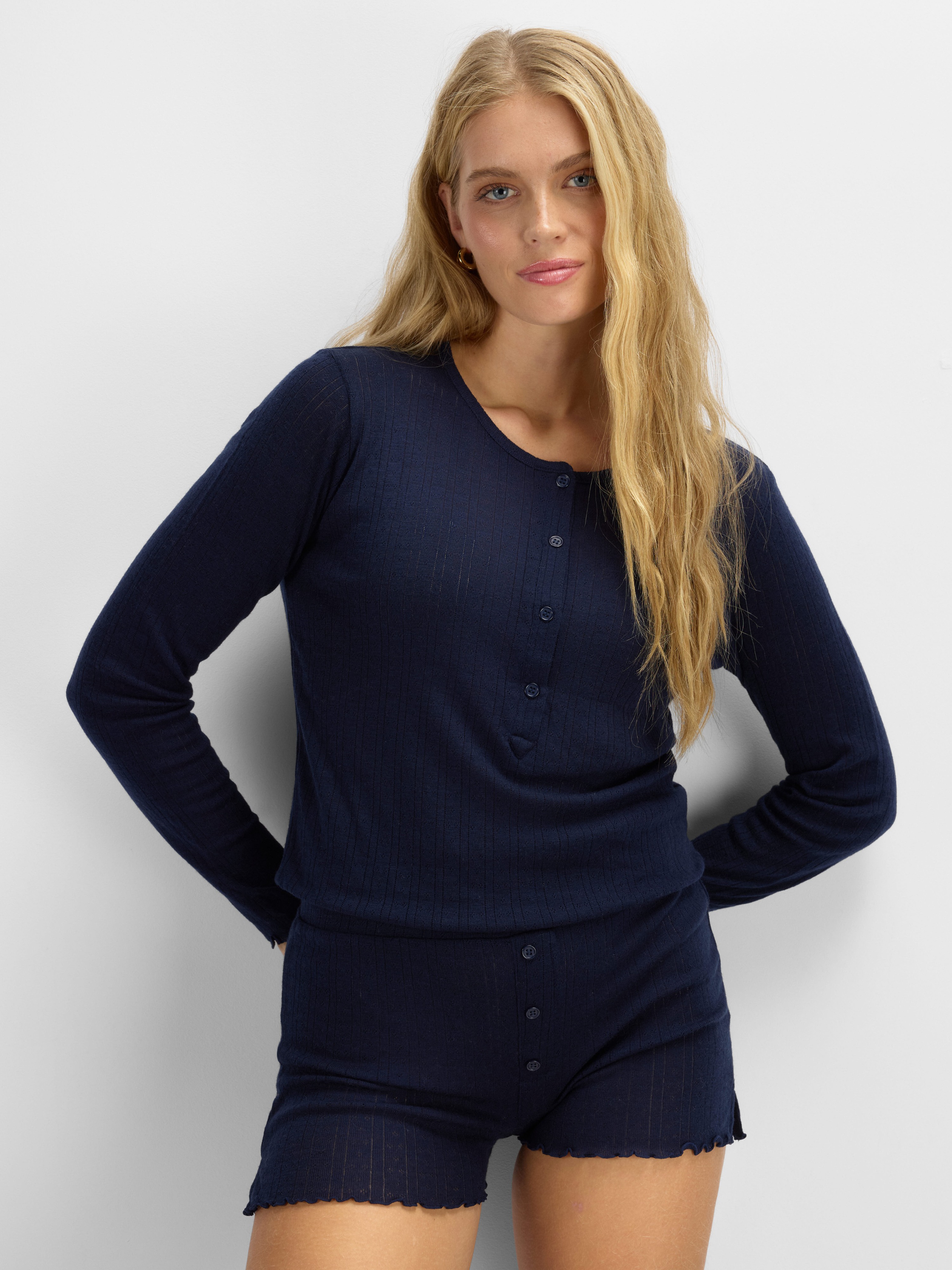 Visbretinden Pointelle Ulltopp Blue Ink