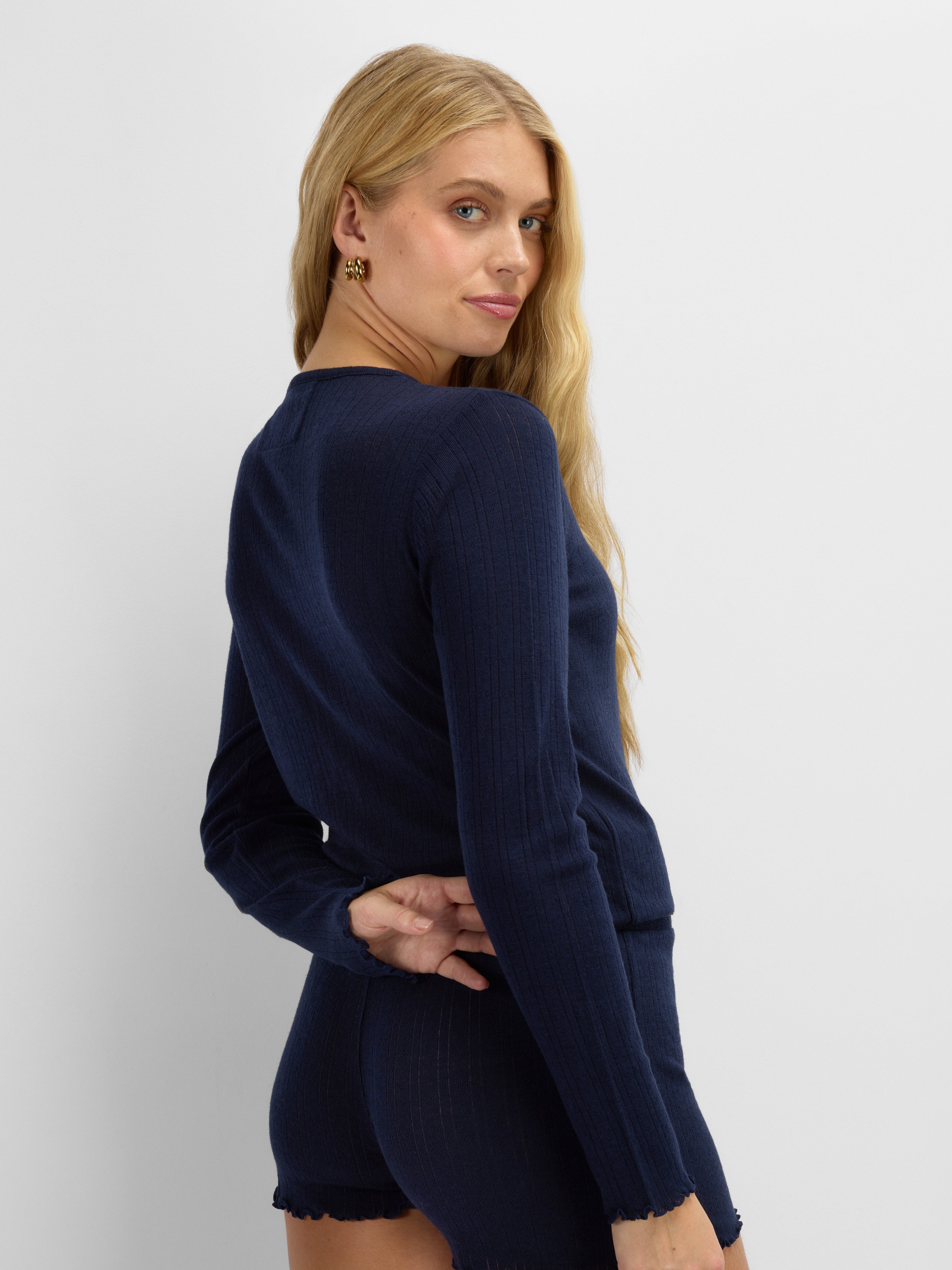 Visbretinden Pointelle Ulltopp Blue Ink