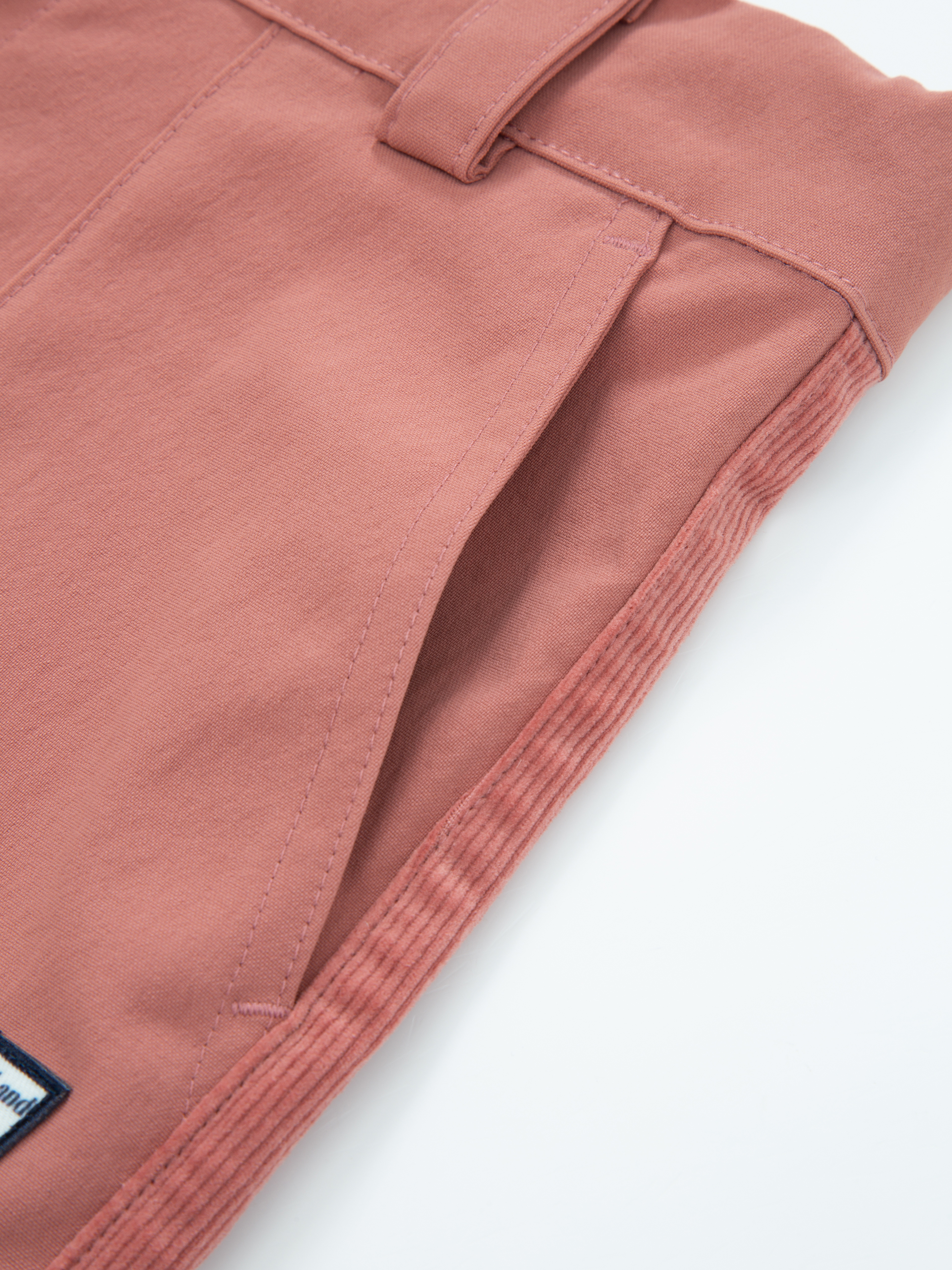 Romsdalseggen Cord Shorts  Burned Rose