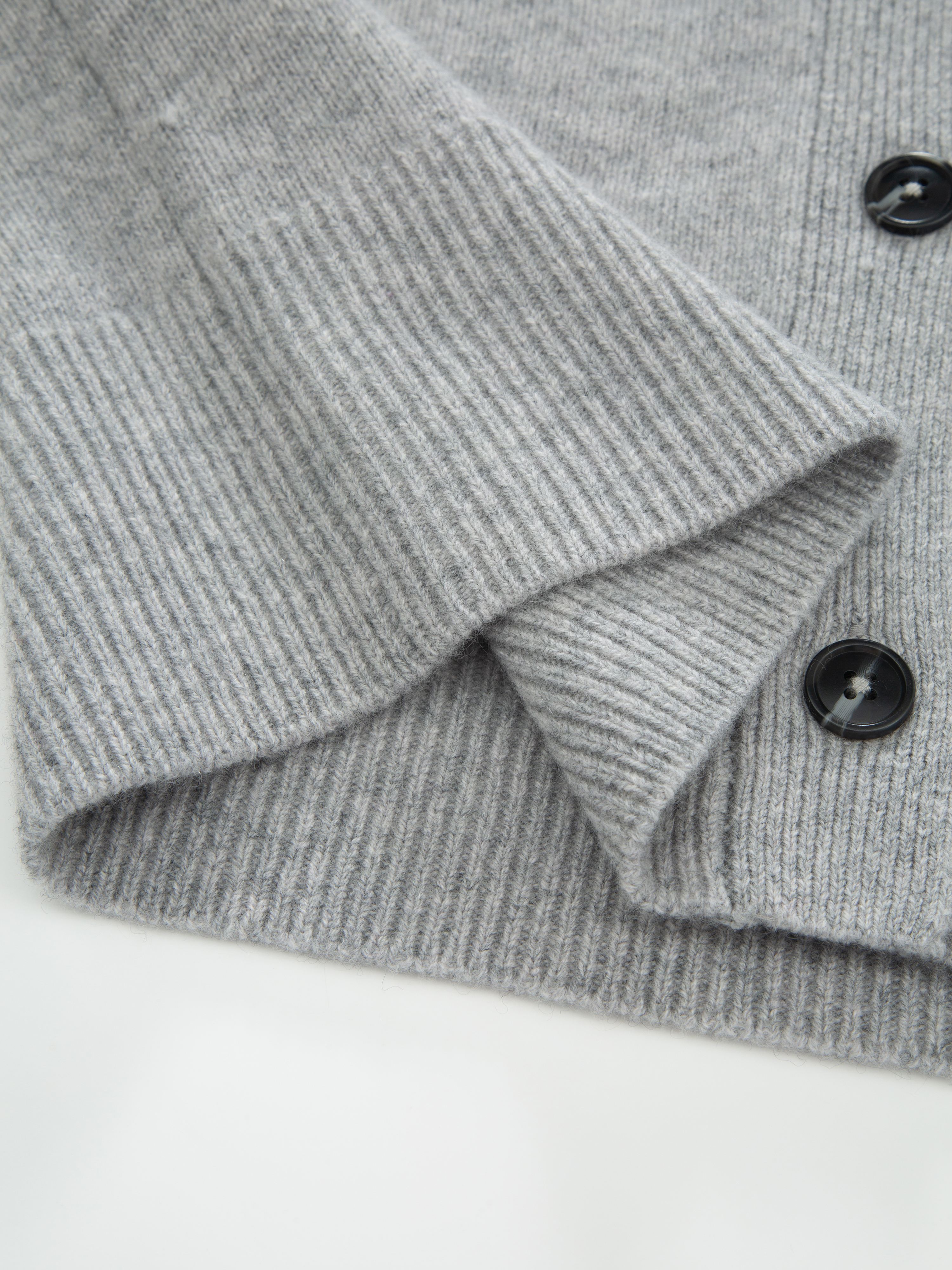 Justatinden Strikkegenser Light Grey Melange