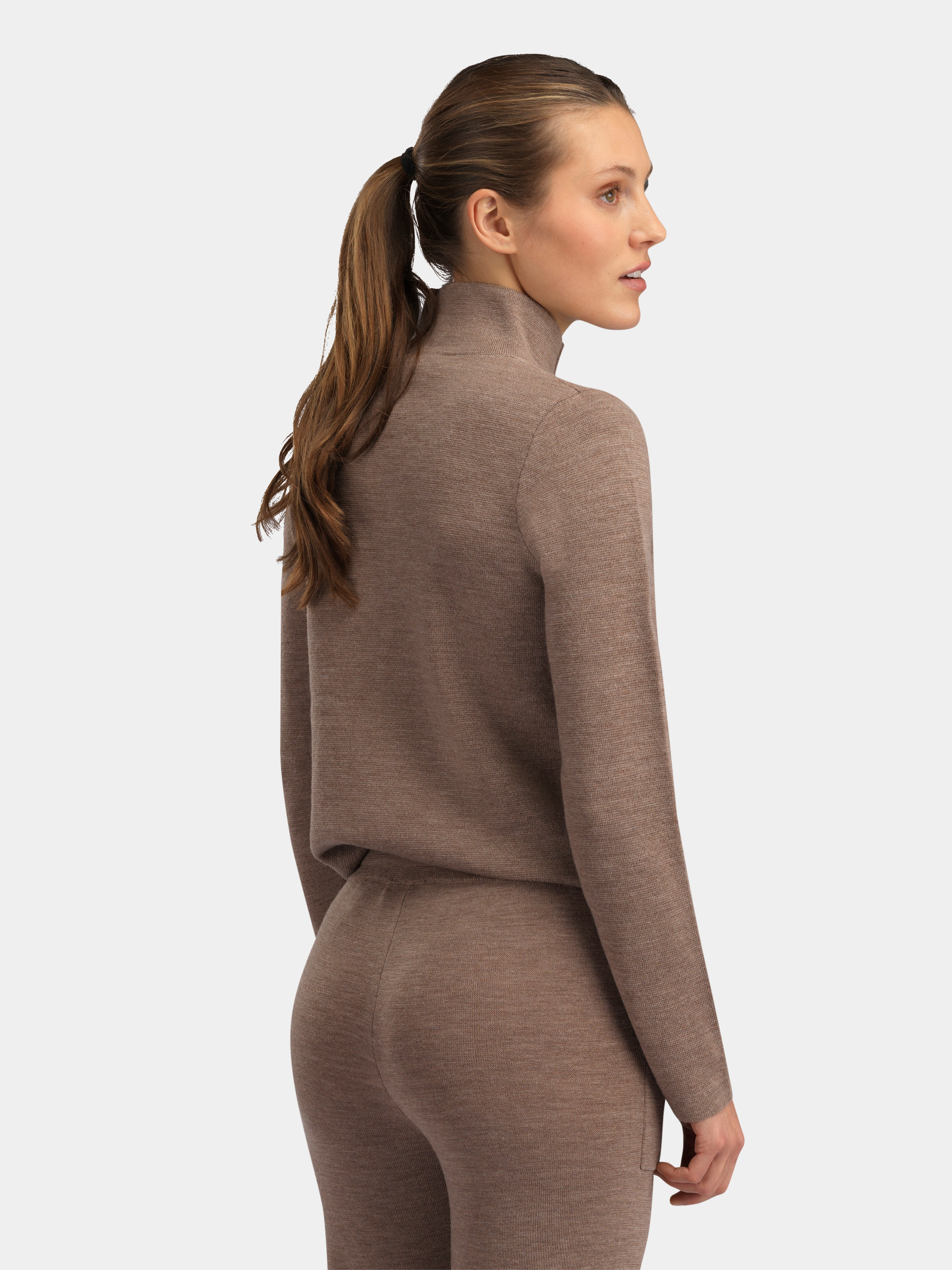 Justatinden Ulljakke  Nougat