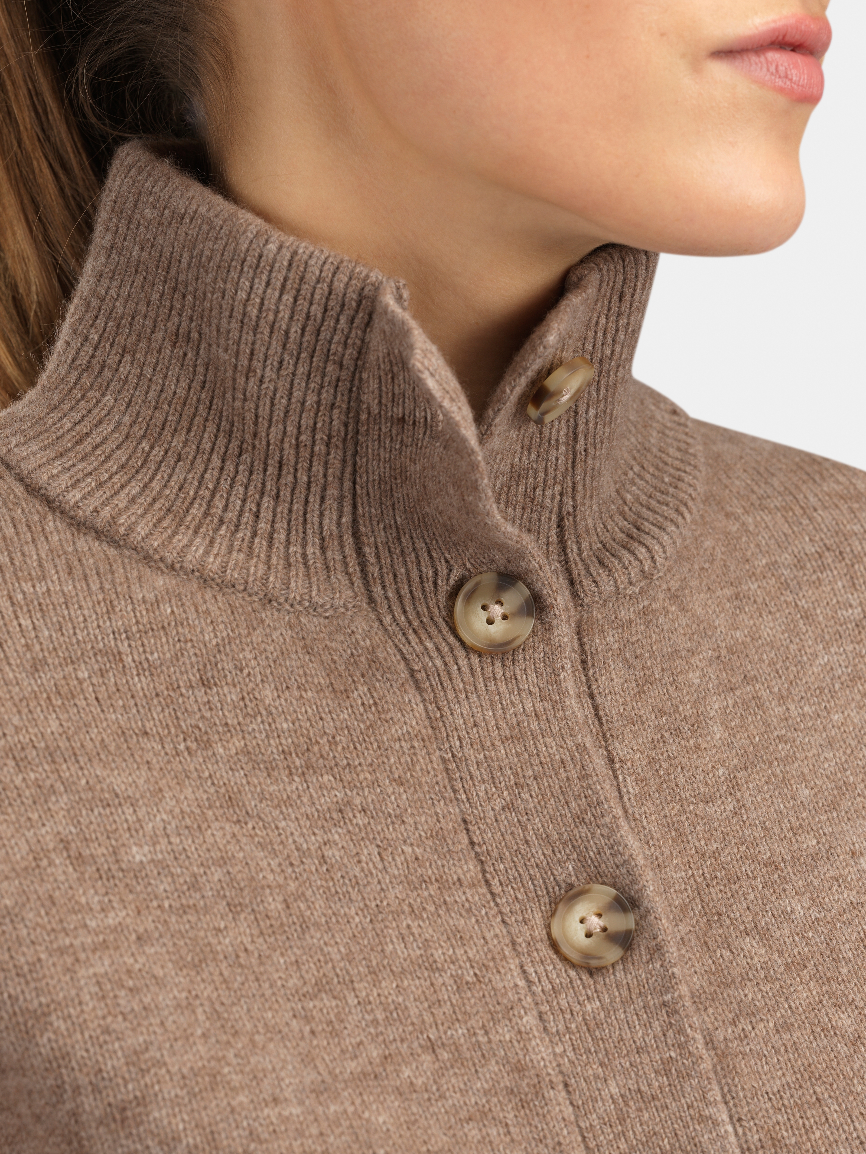 Justatinden Ulljakke  Nougat