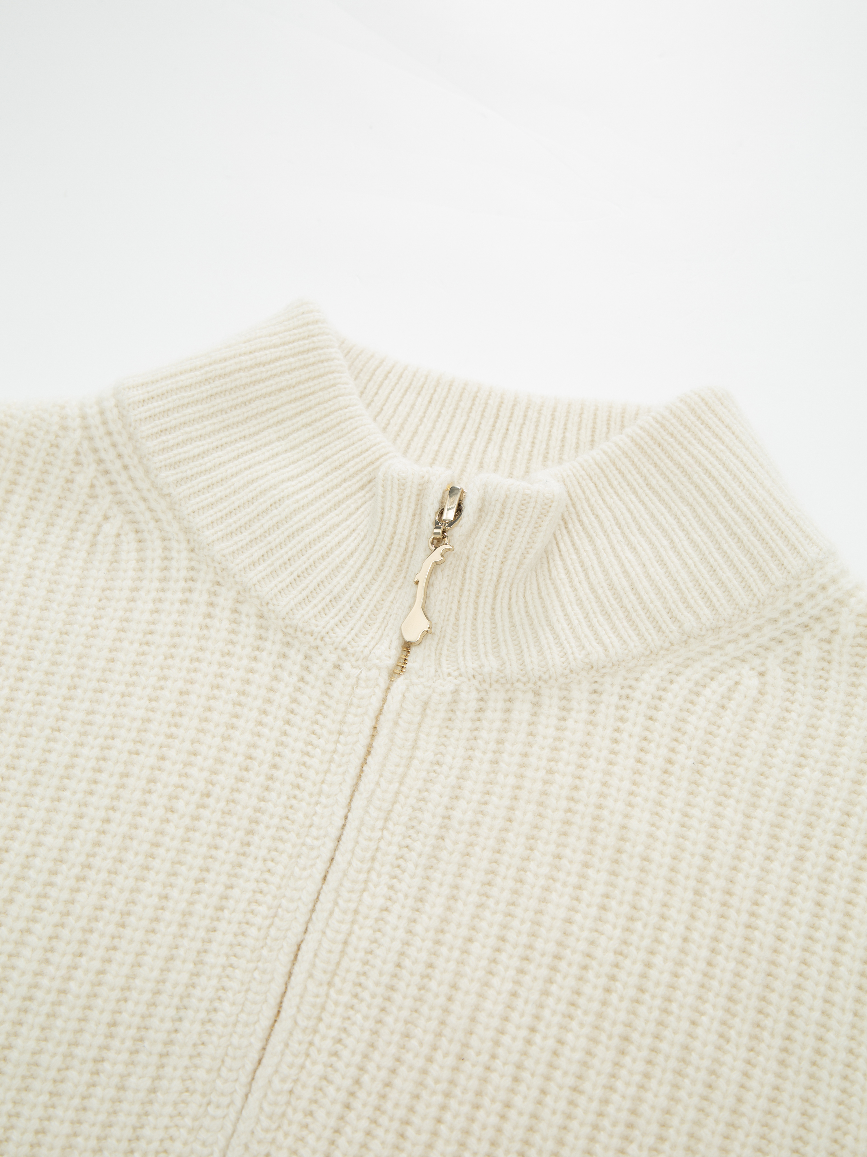 Måtind Strikkejakke  White Swan