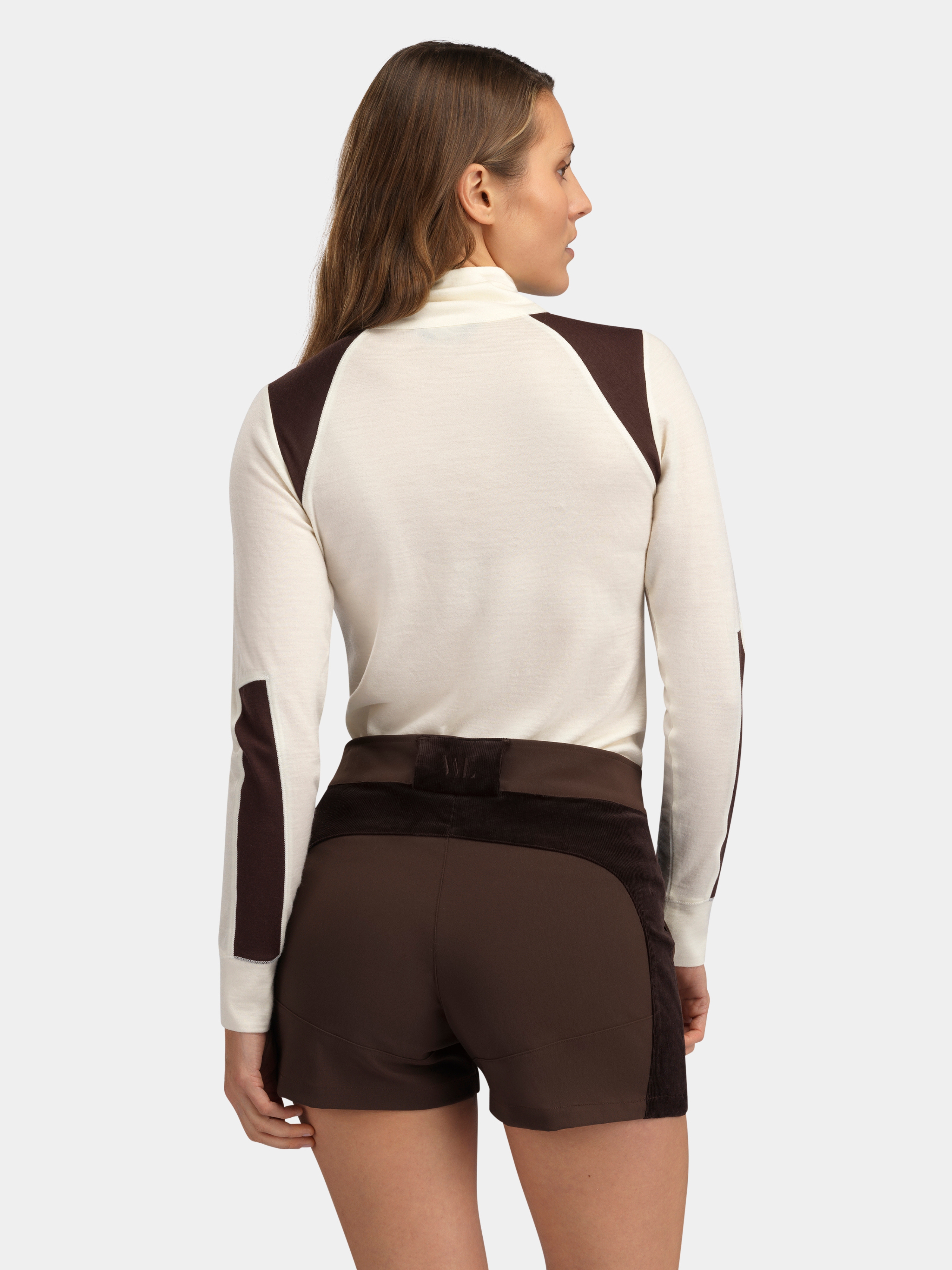 Romsdalseggen 3" Cord Shorts  Hot Fudge
