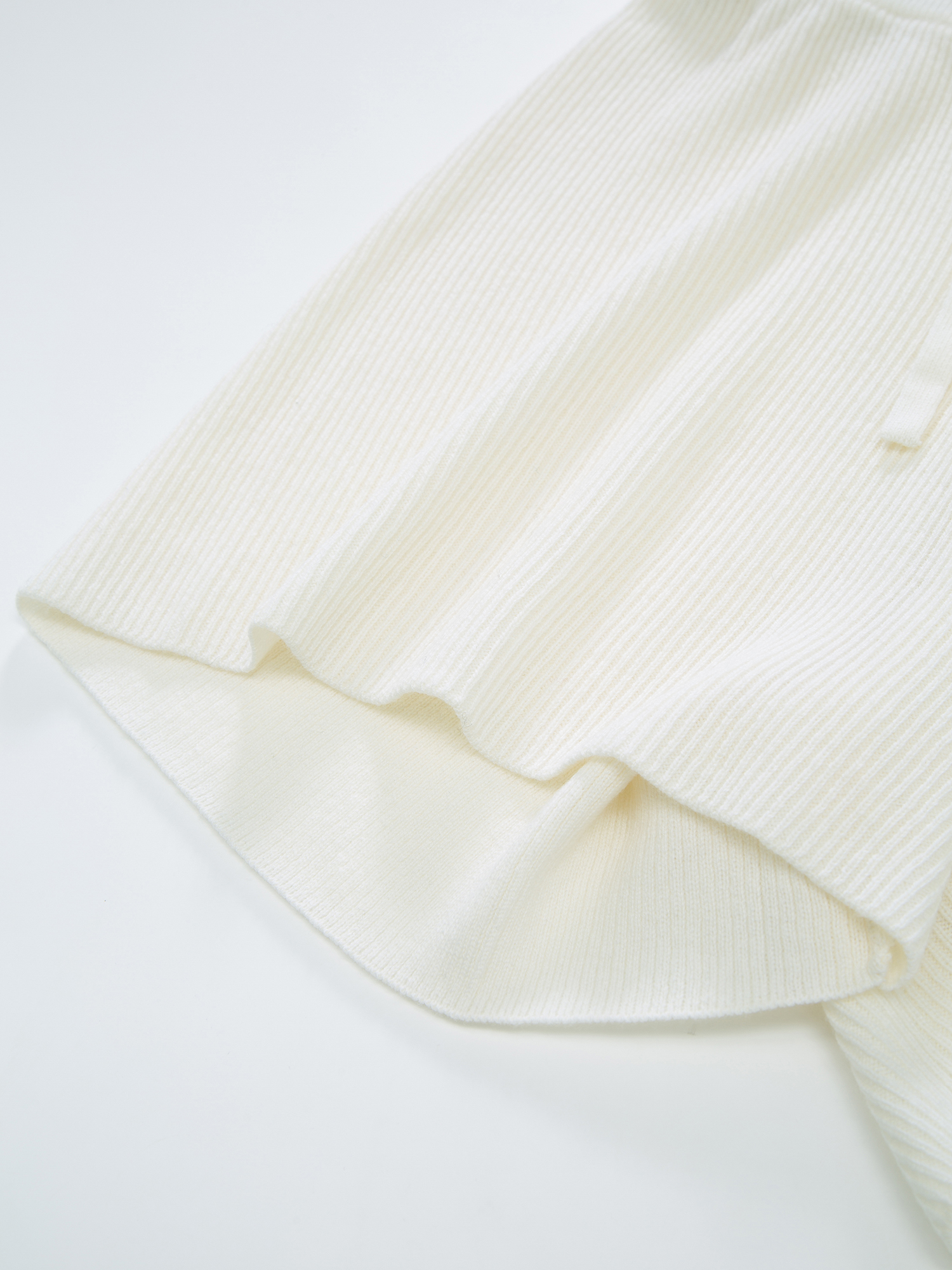 Skudeneshavn Ribbestrikket Shorts  Snow White