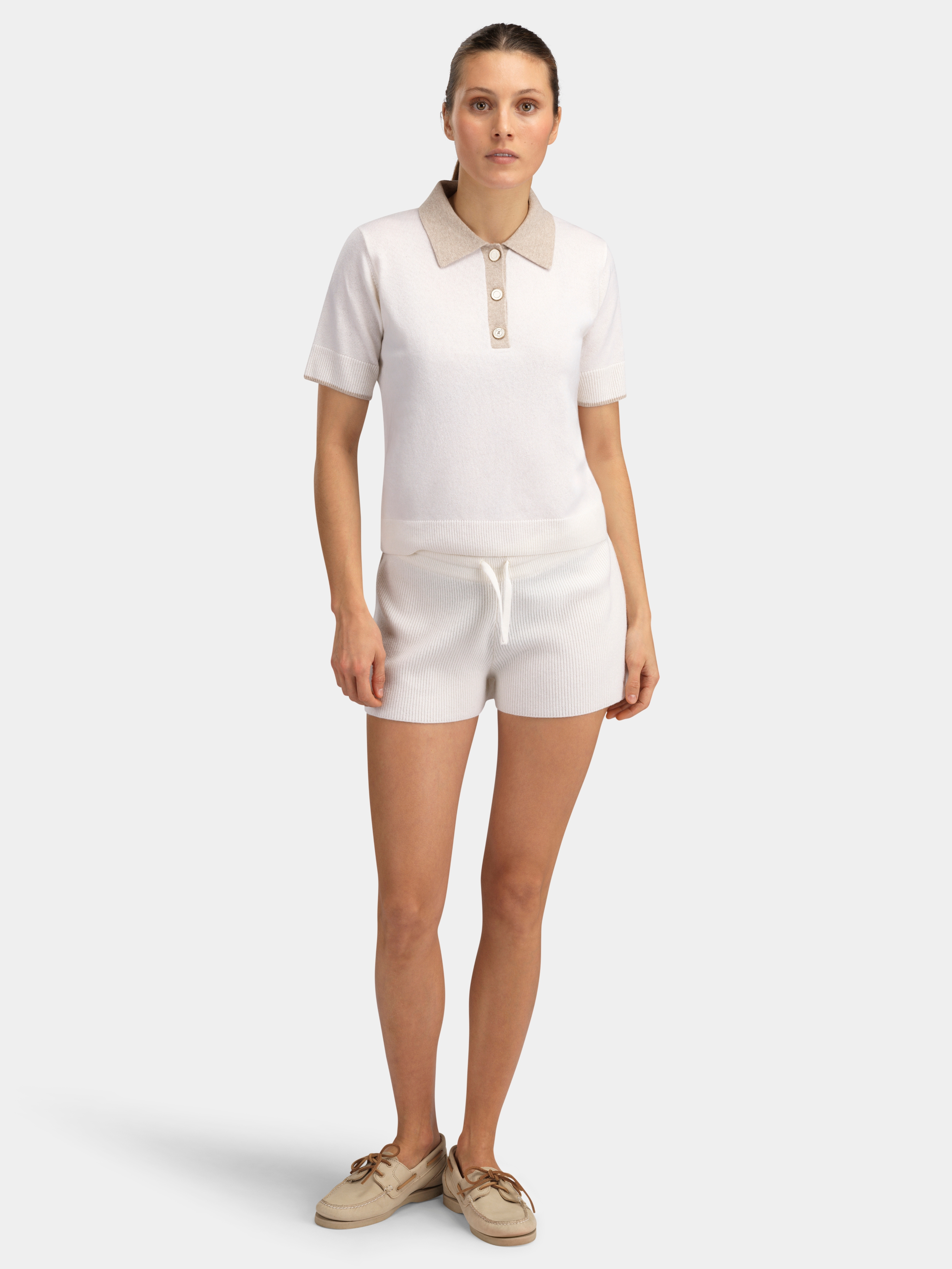 Skudeneshavn Ribbestrikket Shorts  Snow White