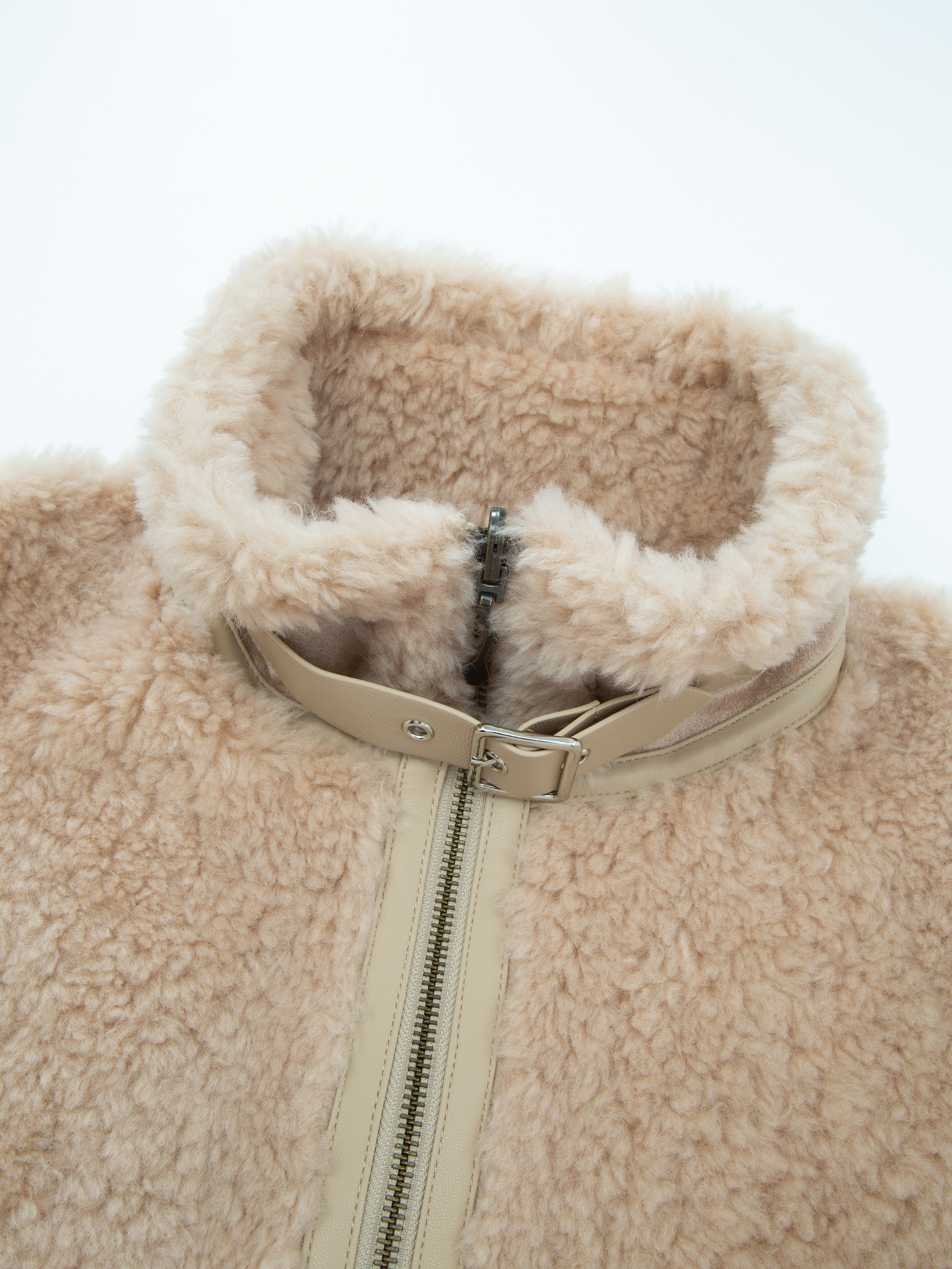 Solbakken Lammeull Vest  Champagne