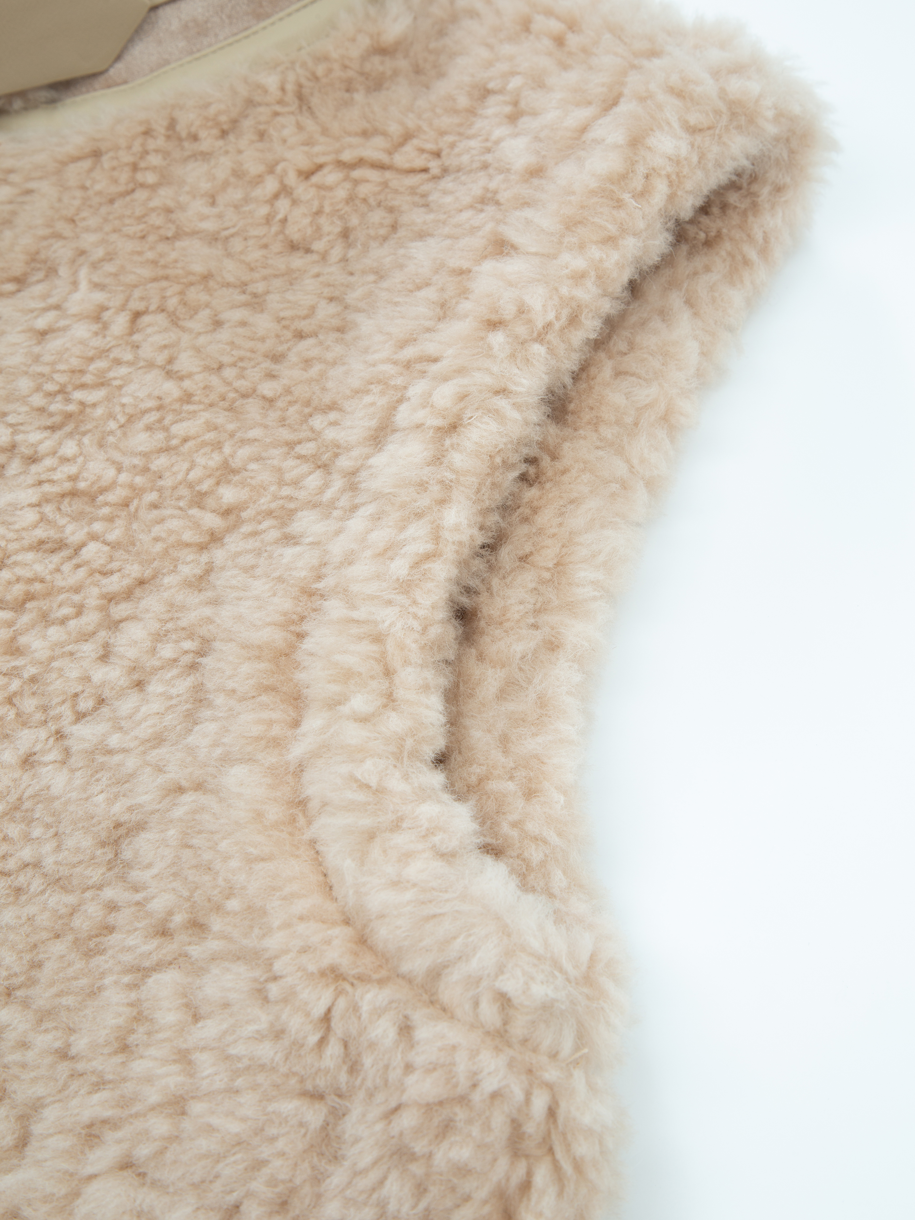 Solbakken Lammeull Vest  Champagne