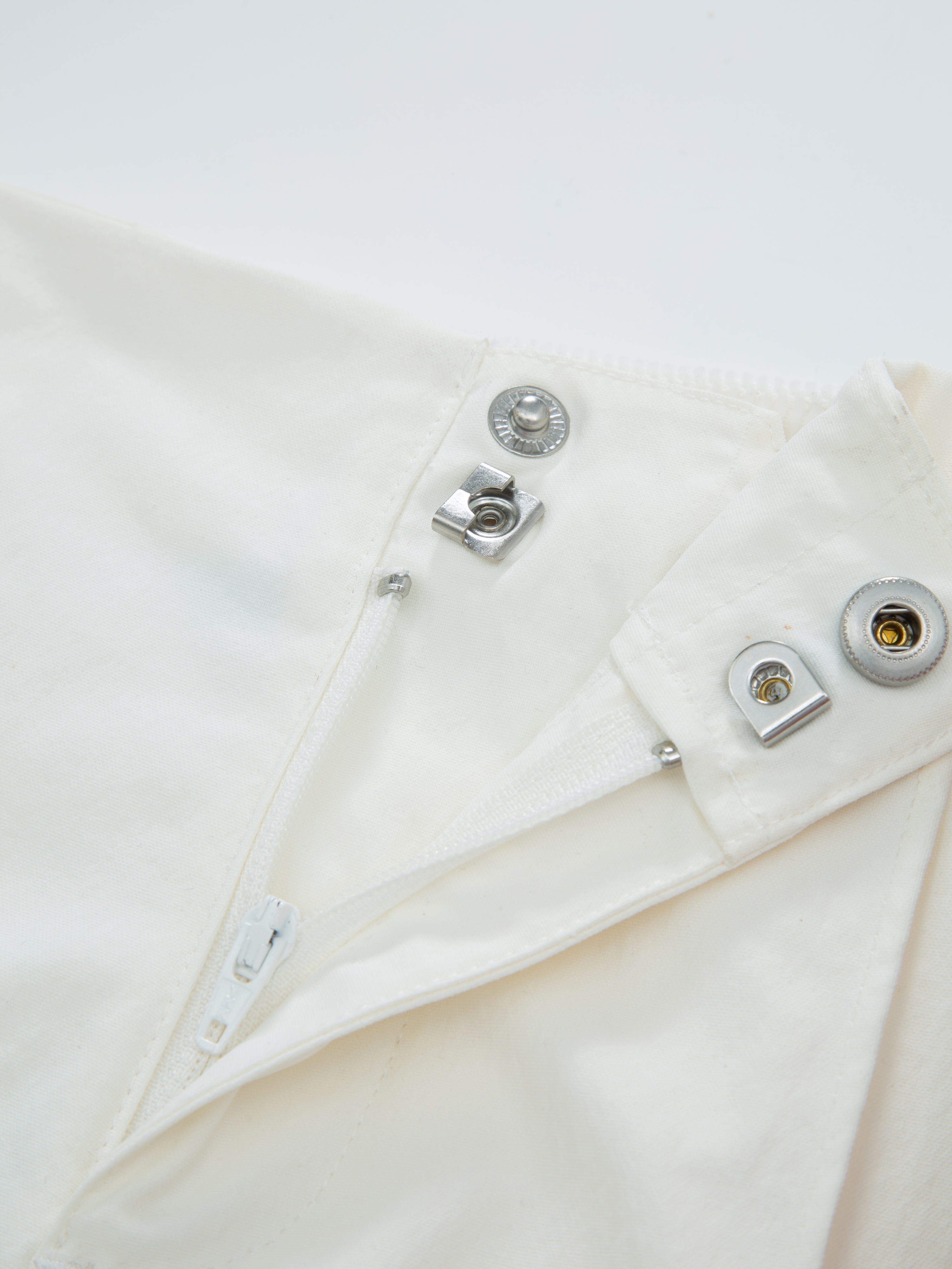 Ulriken Shorts  Snow White
