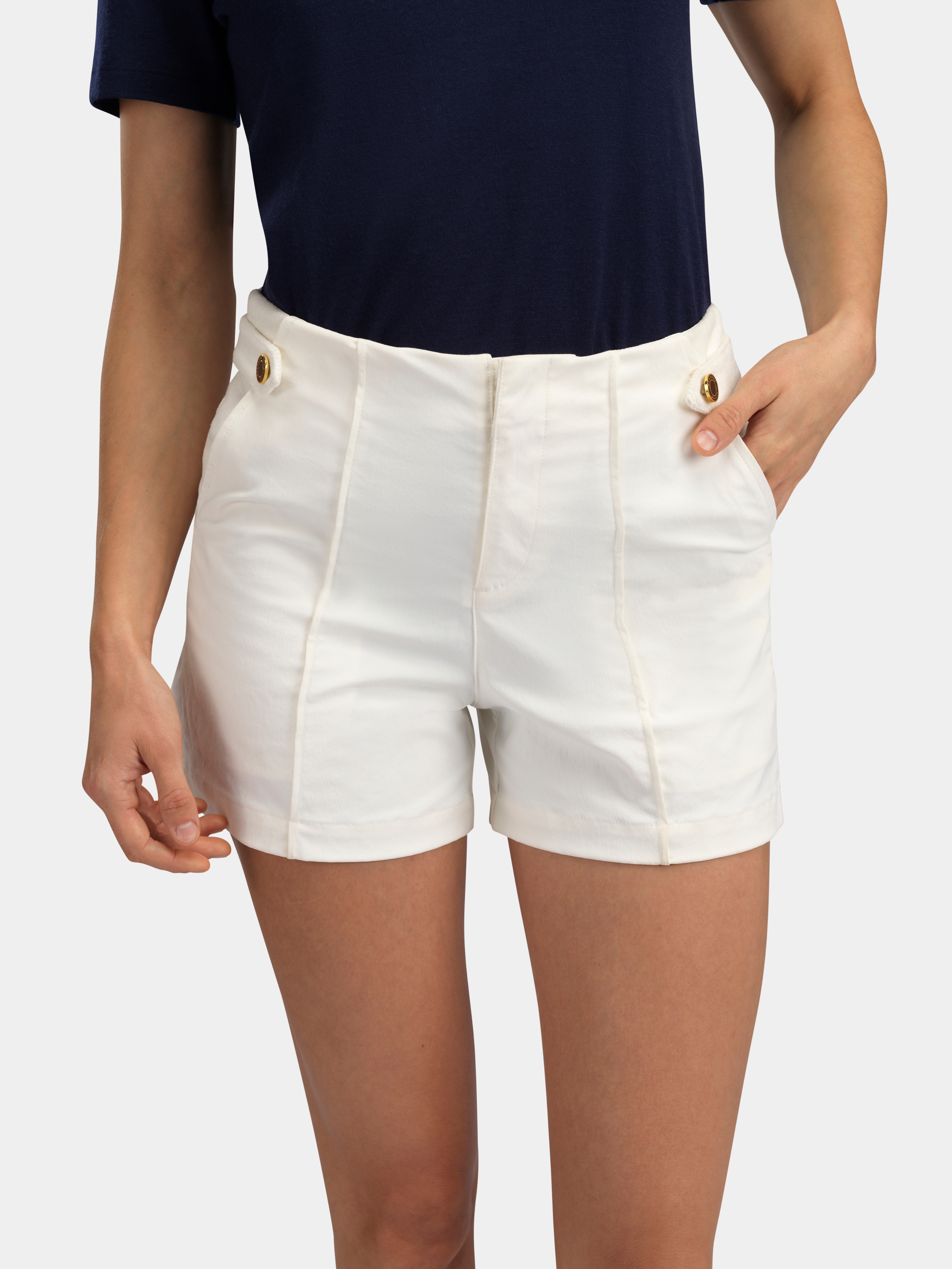 Ulriken Shorts  Snow White